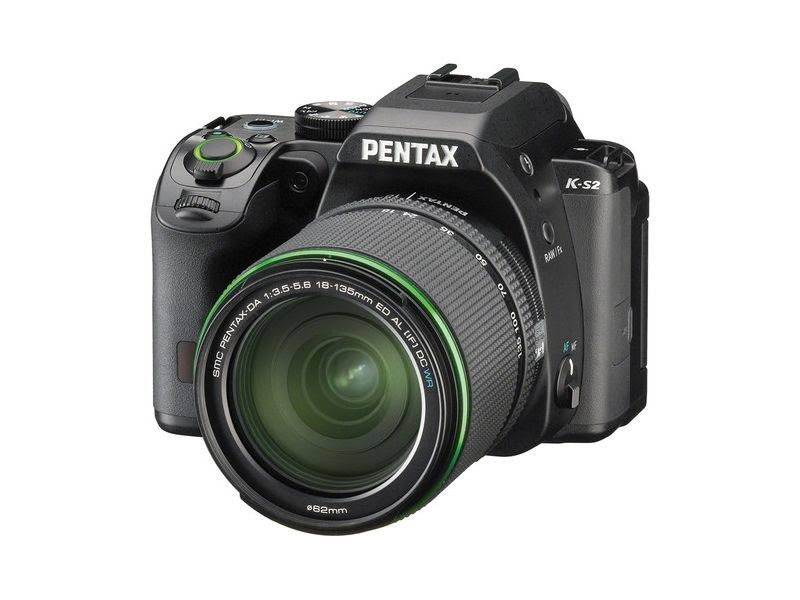 Pentax K-s2 Dslr Camera - Black with 18-135mm Lens
