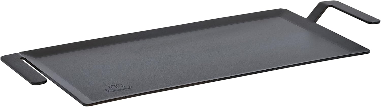 Made In Cookware - Carbon Steel Griddle - (Like Cast Iron, but Better) - Professional Cookware - Crafted in Sweden - Induction Compatible
