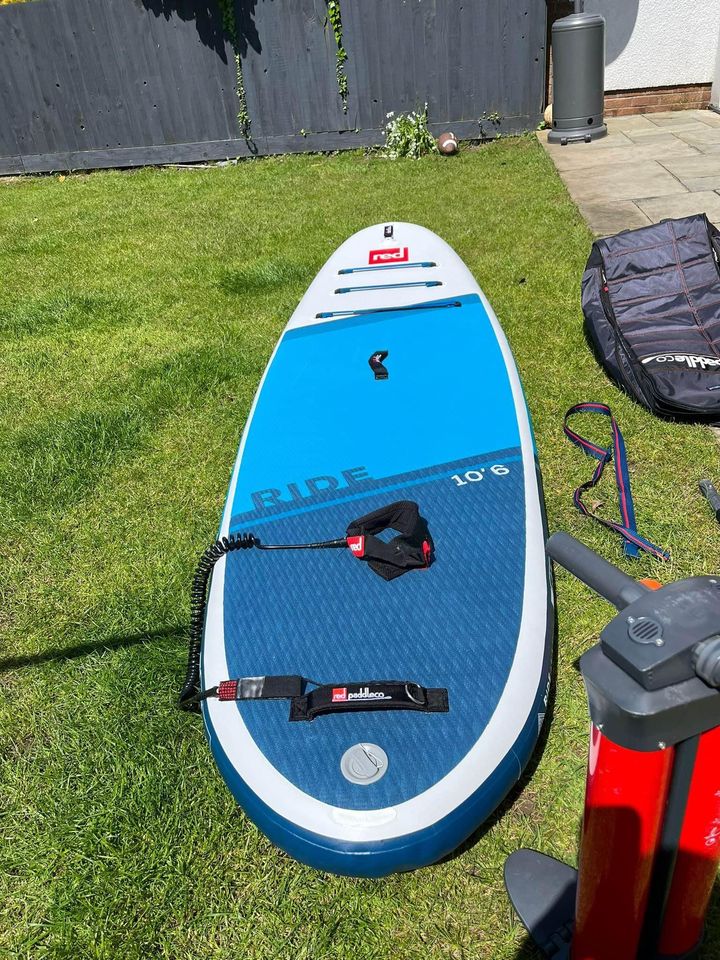 Red Paddle Co 10&rsquo;6 Ride Inflatable Stand Up Paddle Board Package, Blue