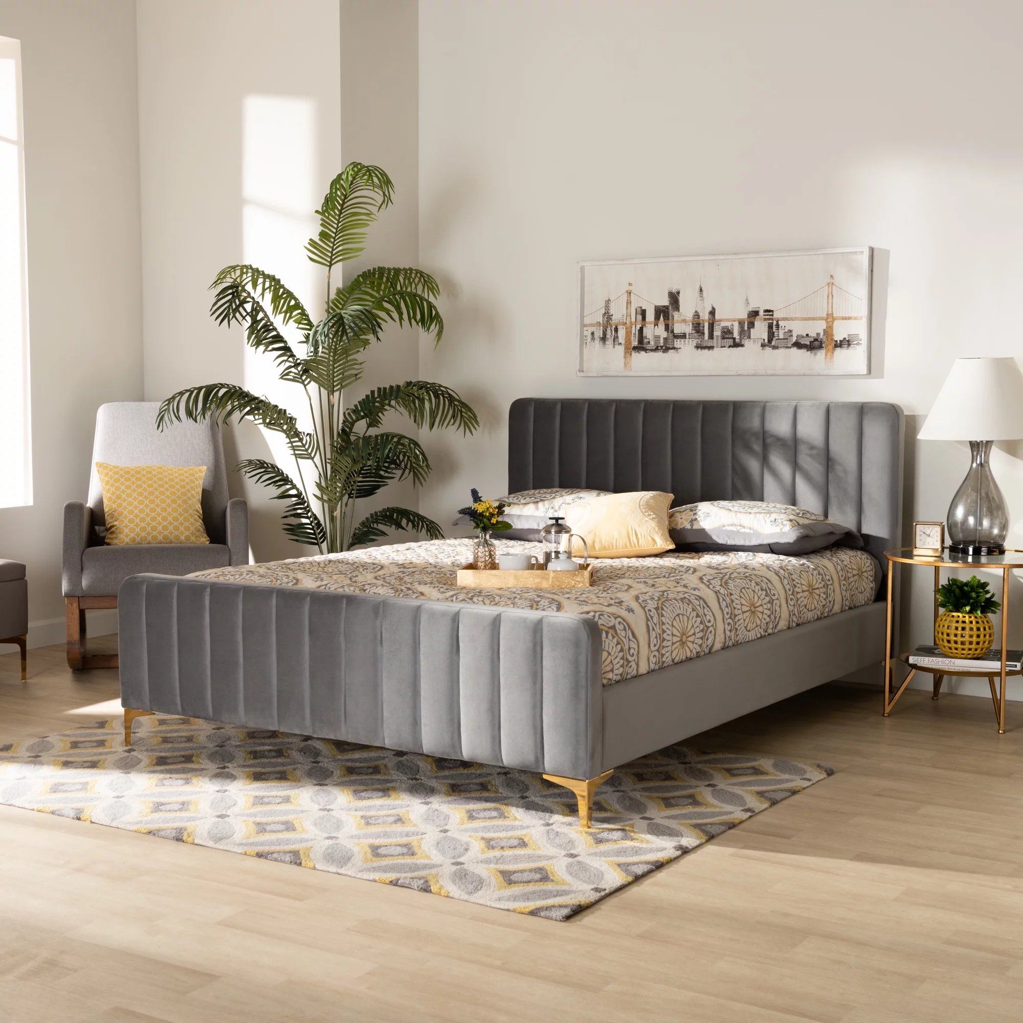 Baxton Studio Nami Modern Contemporary Glam and Luxe Light Grey Velvet Fabric Upholstered and Gold Finished Queen Size Platform Bed