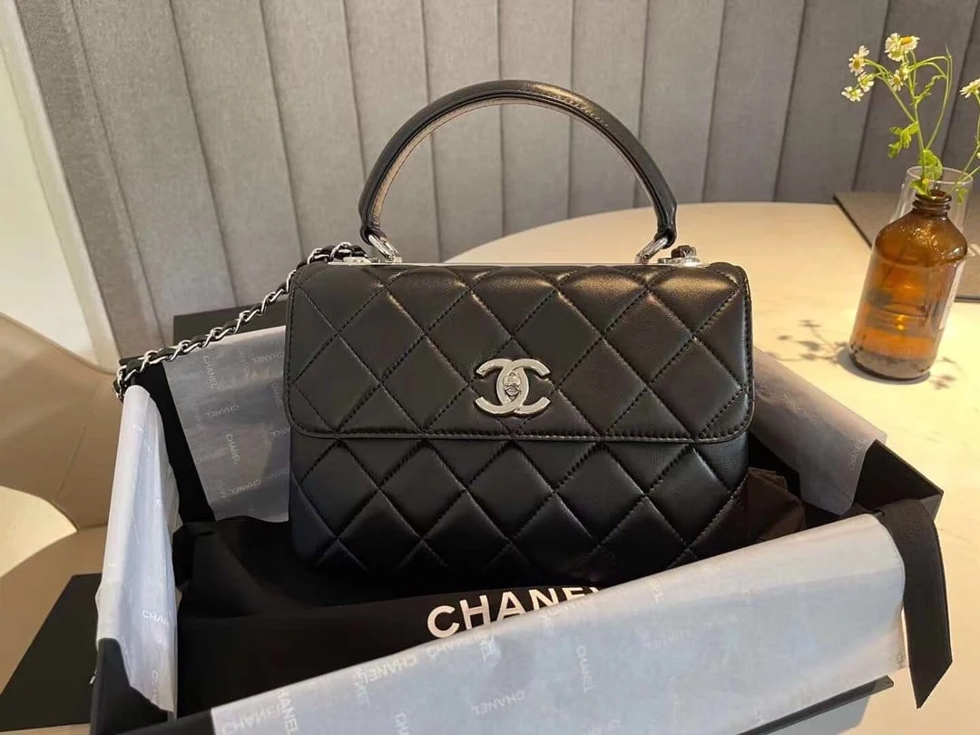 Chanel Classic Flap Bag Silver Hardware 25cm Black