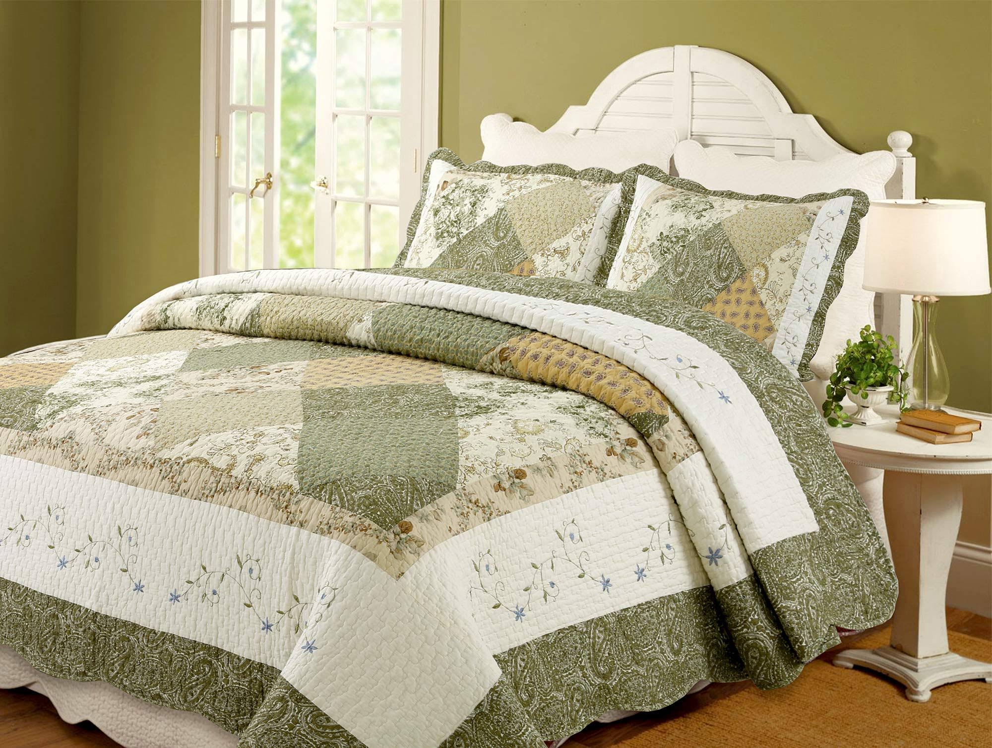 Cozy Line Home Fashions Floral Real Patchwork Green Beige Khaki Yellow Scalloped Edge Country 100% Cotton Quilt Bedding Set, Rev