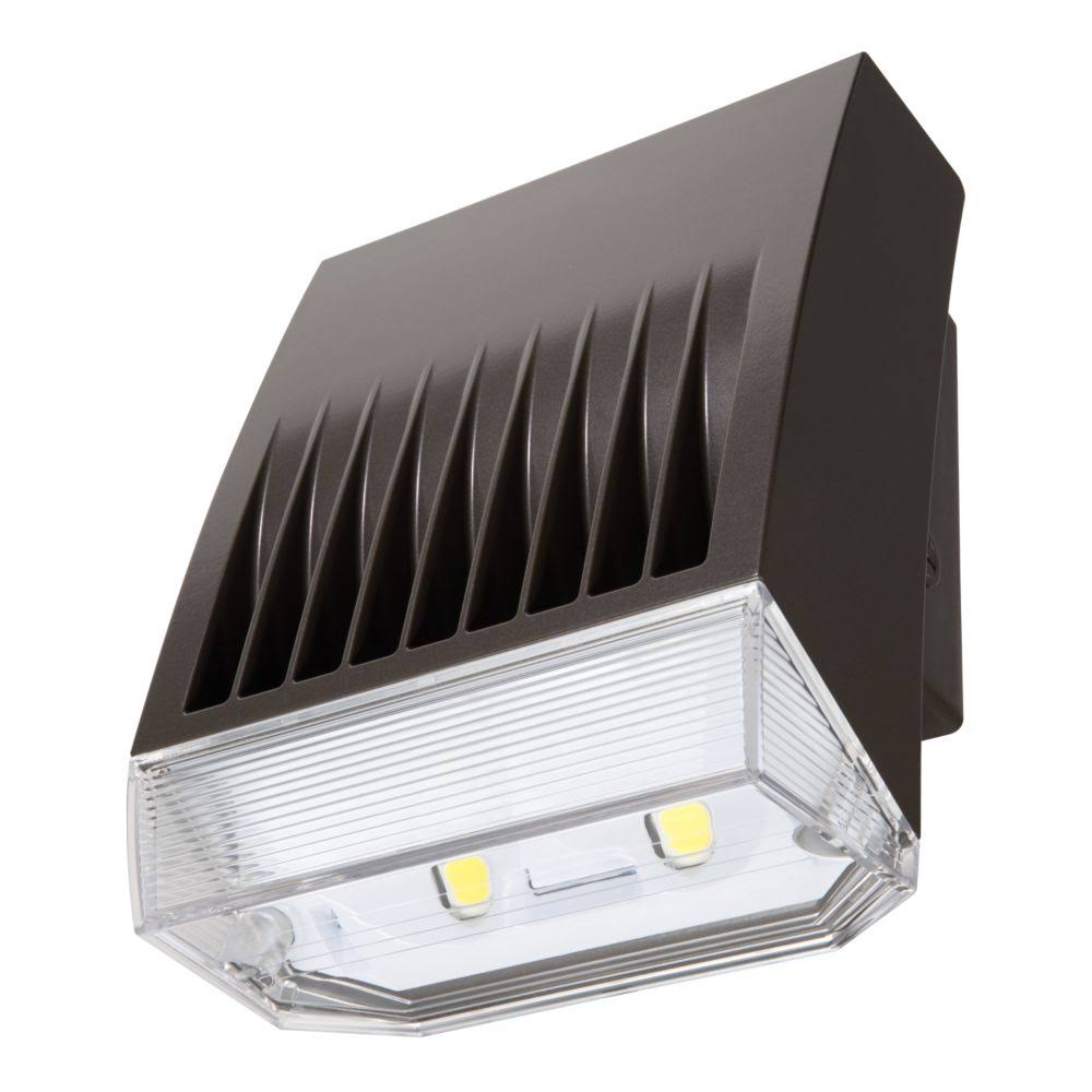 Lumark XTOR8BRL 81W Crosstour Maxx LED Wallpack, Refractive Lens, 5000K, Carbon Bronze
