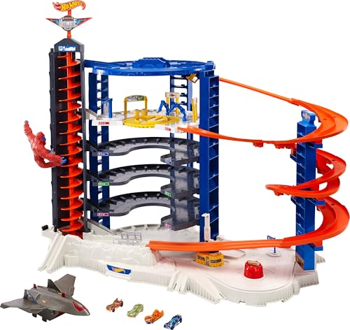 Hot Wheels Toy Car Track Set & 4 1:64 Scale Cars, Super Ultimate Garage, 3+ ft Tall with Motorized Gorilla & Storage for 140 Cars (Amazon Exclusive)