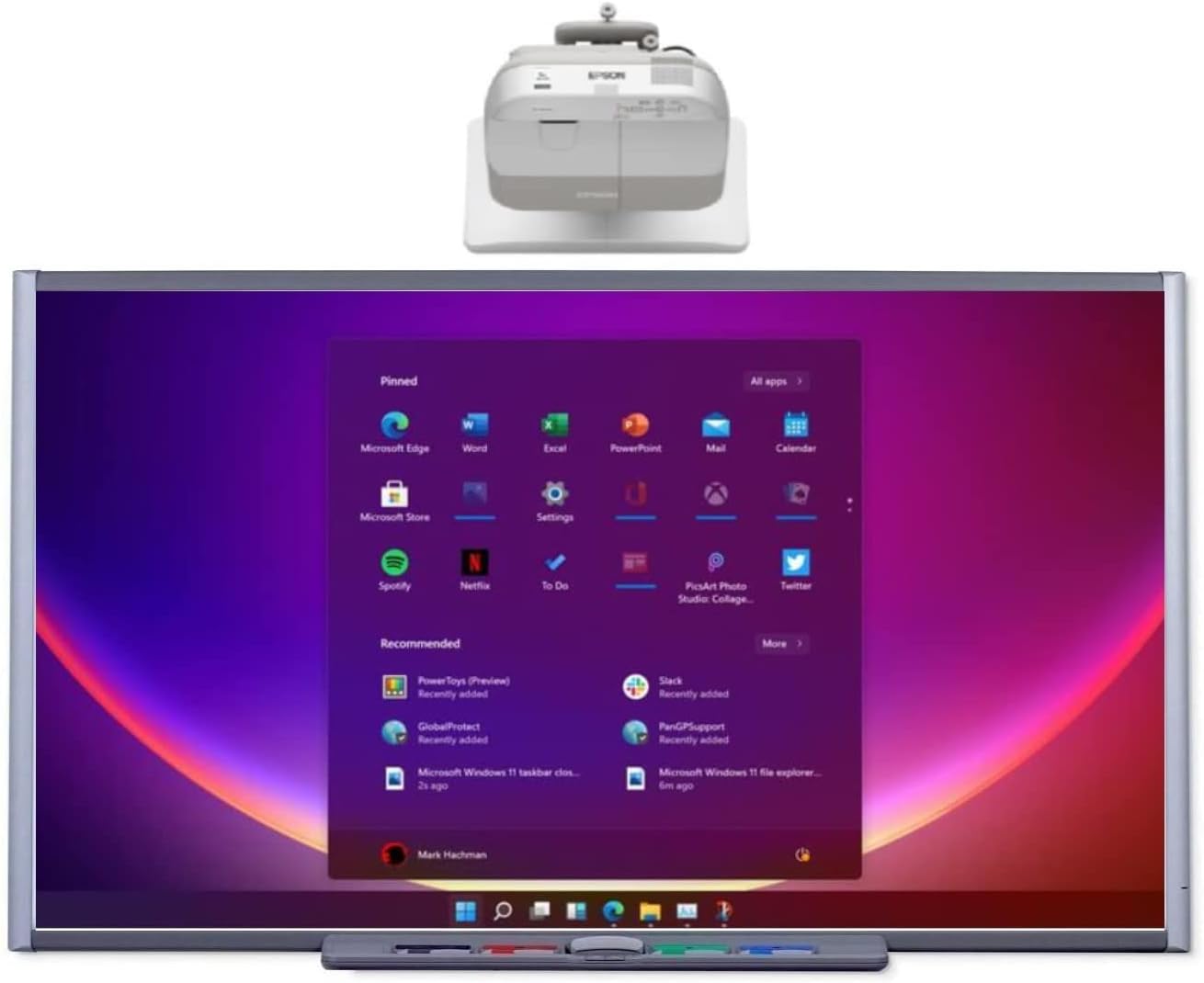 Interactive Smart Board with UST Projector for Classroom/Collaboration Presentation and Meetings