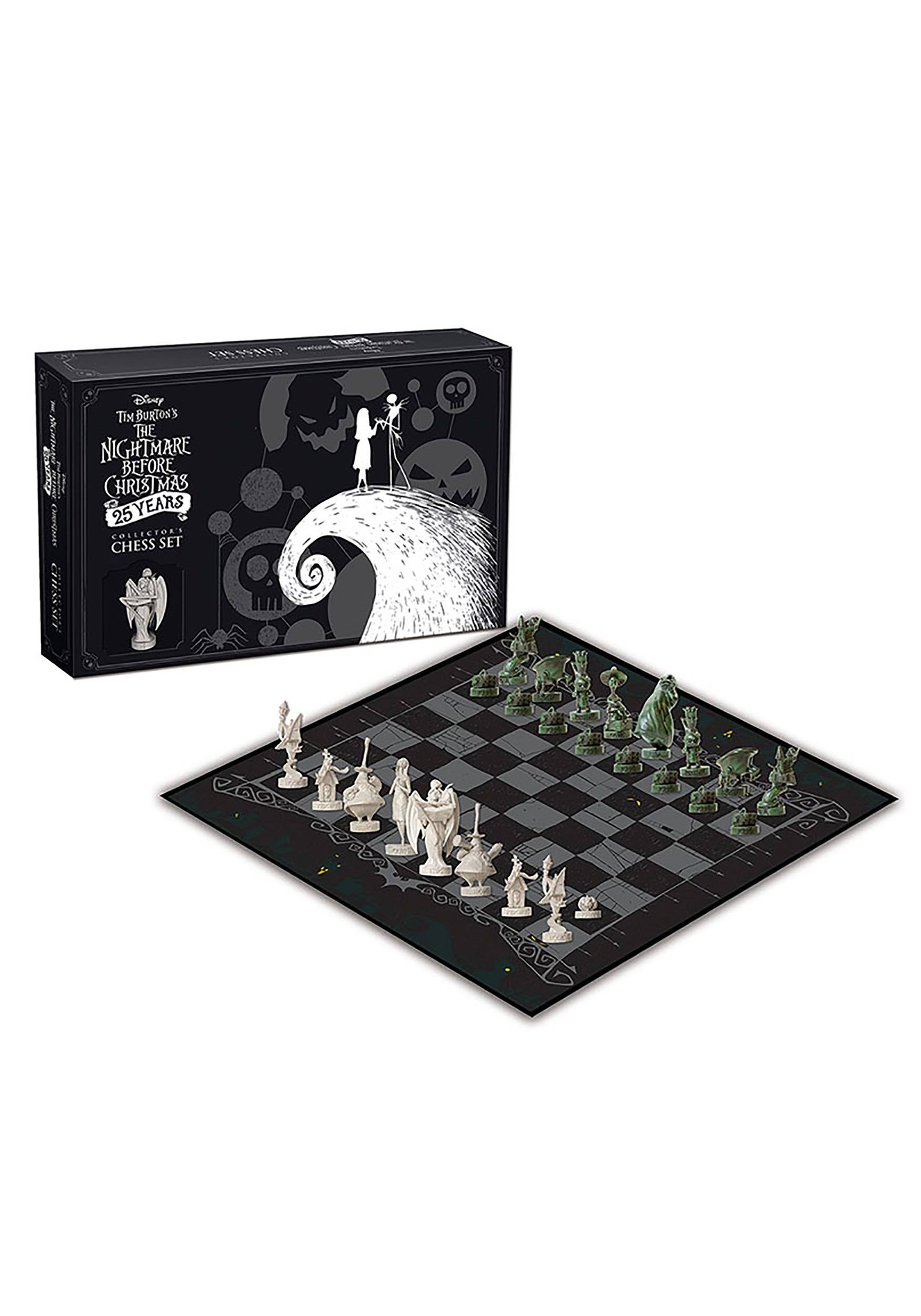 The Nightmare Before Christmas 25 Years Collector&s Chess Set