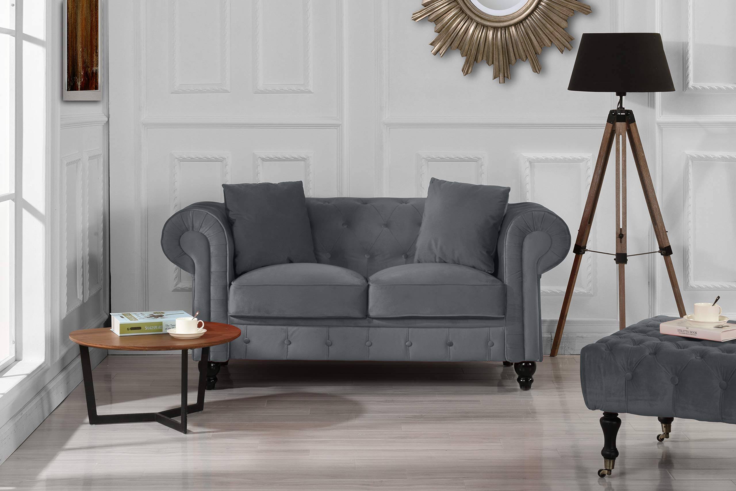 Sofamania Royal Victorian-style Velvet Chesterfield Loveseat, Grey