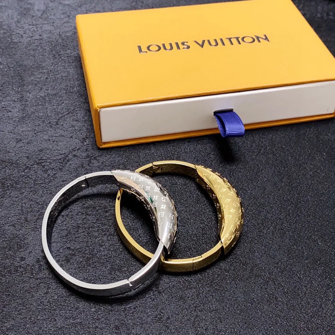 Lv New Arrival Bracelet 0009