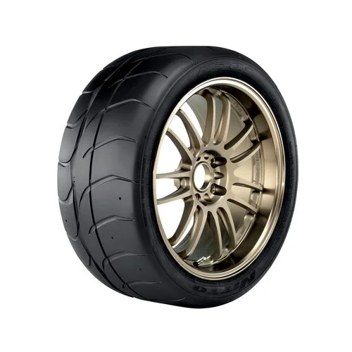 Nitto NT01 325/30R19 101W BSW (4 Tires)