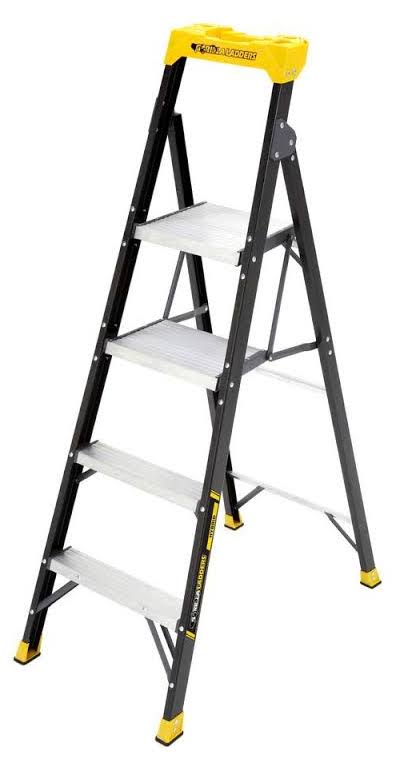 Gorilla Ladders 5.5 ft. Fiberglass Hybrid Ladder with 250 lbs. Load Capacity Type I Duty Rating