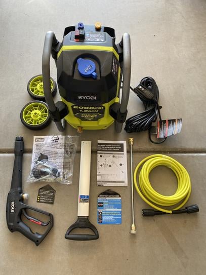 RYOBI 2,000 PSI El&eacute;ctric Pressure Washer