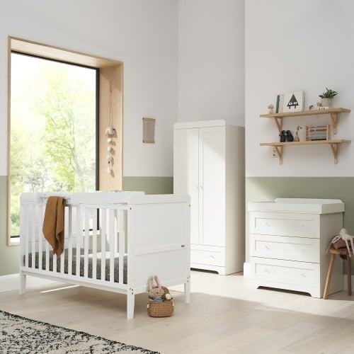 Tutti Bambini Rio 7 Piece Plus Nursery Room Set – White