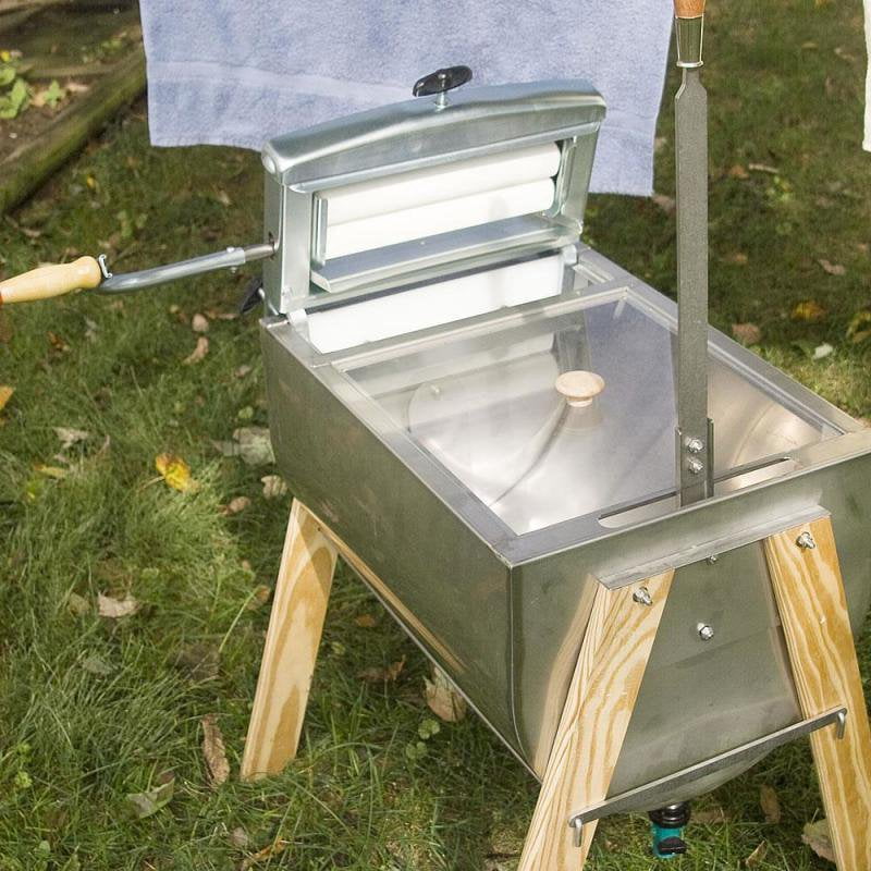Lehman's Own Laundry Agitator Hand Washer Tub and Wringer with Wooden Legs, 15 Gallon