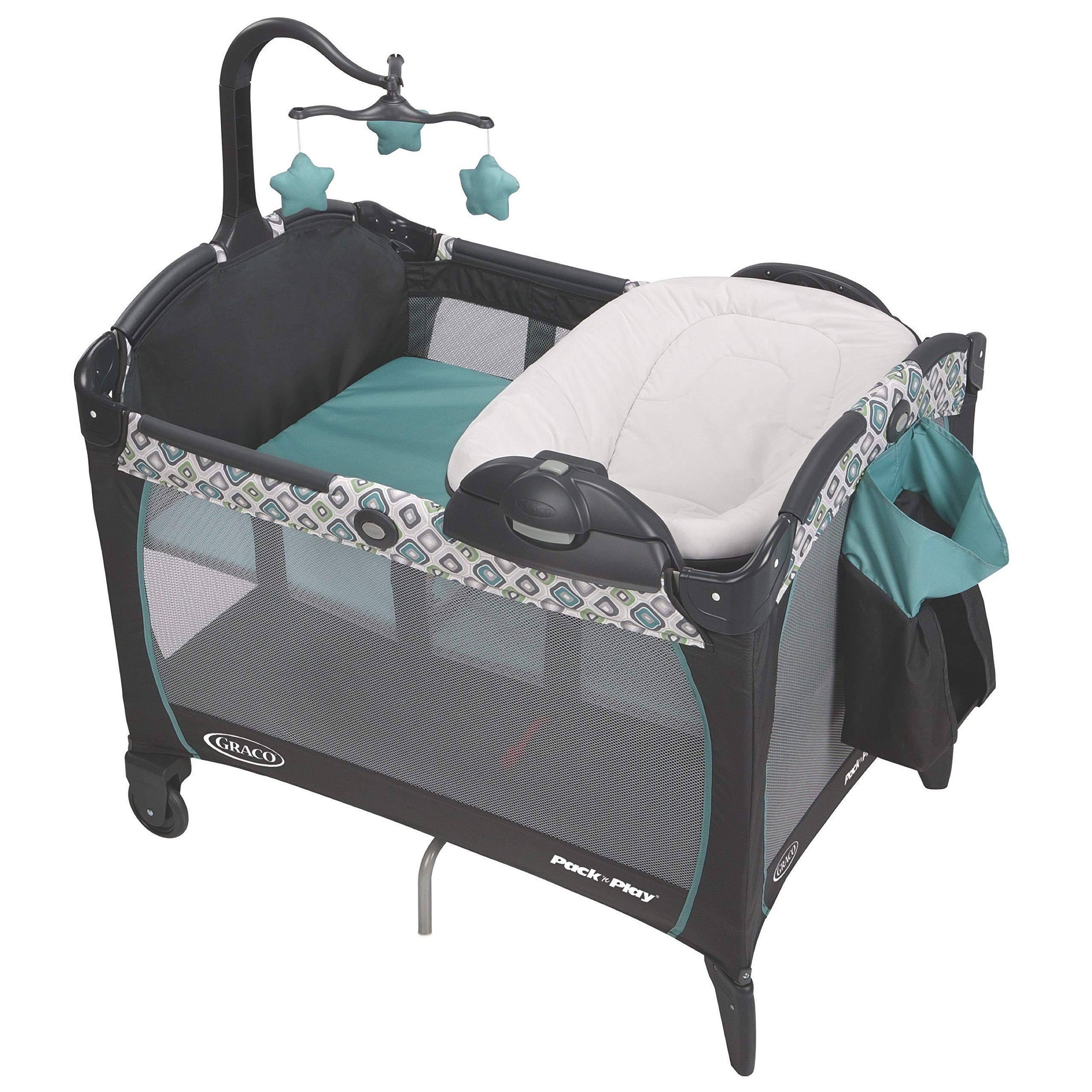 Graco Pack 'n Play Playard Portable Napper and Changer affinia - Megean