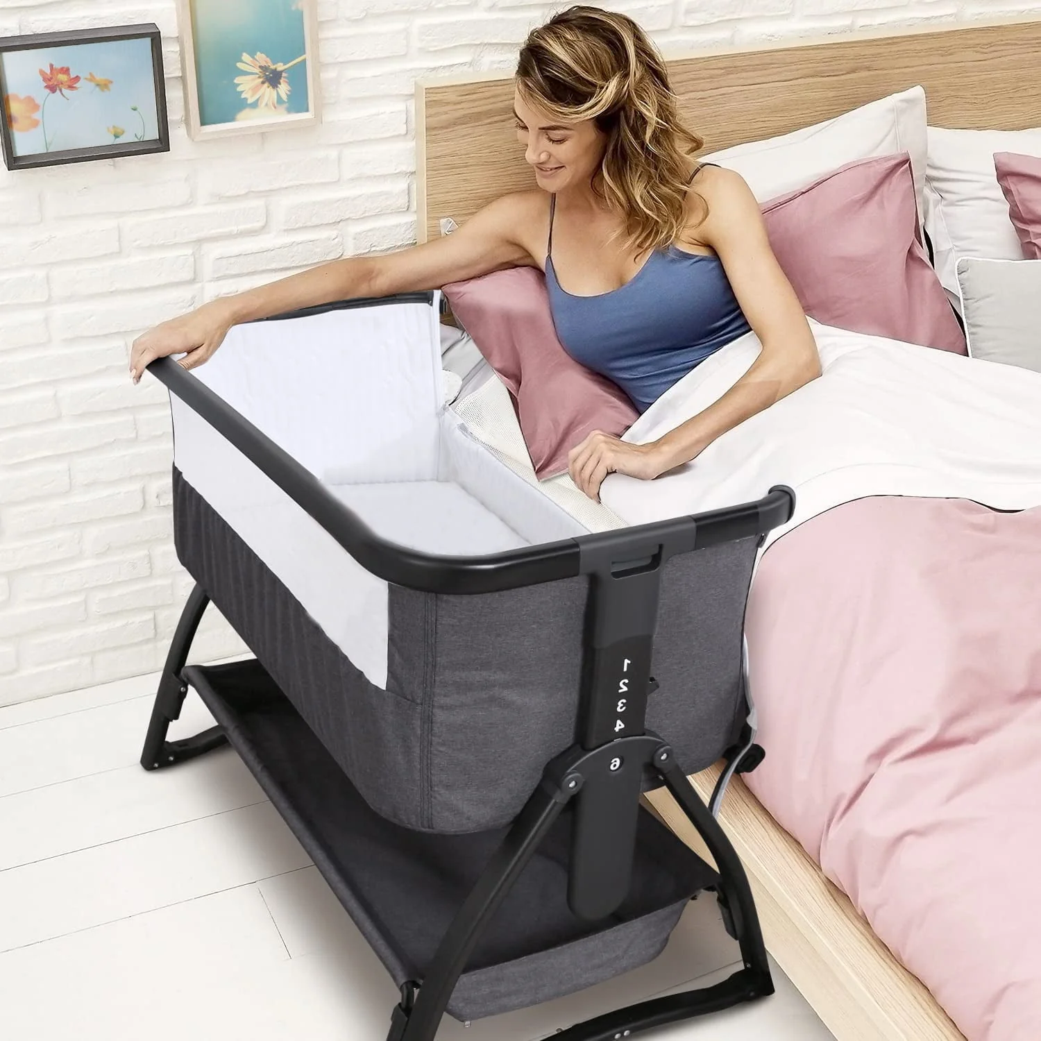 Adnoom Baby Bassinet Bedside Sleeper, Baby Bed to Babies Cradle