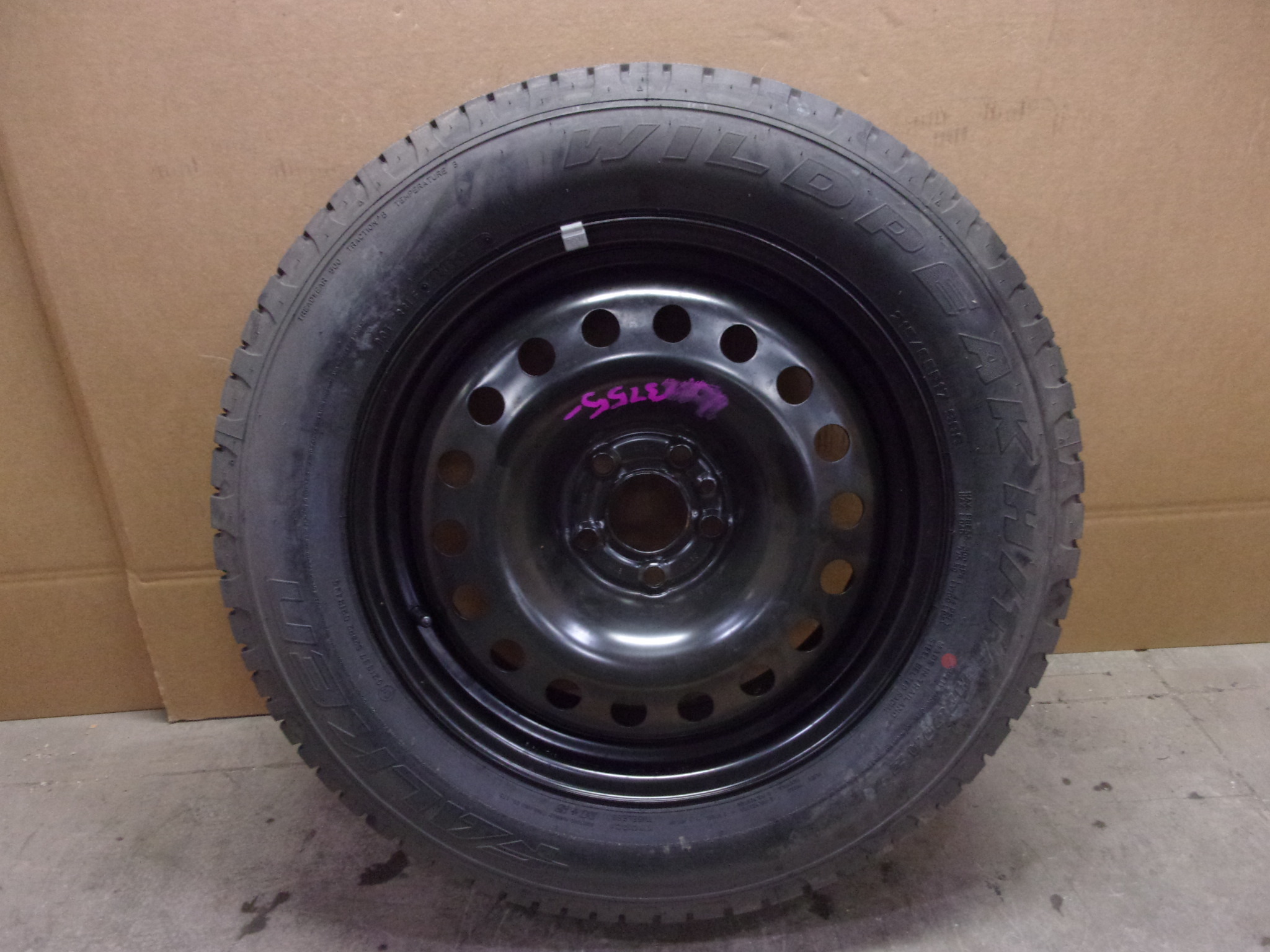 Pre-Owned 2015-2018 Jeep Renegade 17x6-1/2 Steel Wheel 215/65R17 Compact Spare Tire OEM (Good)