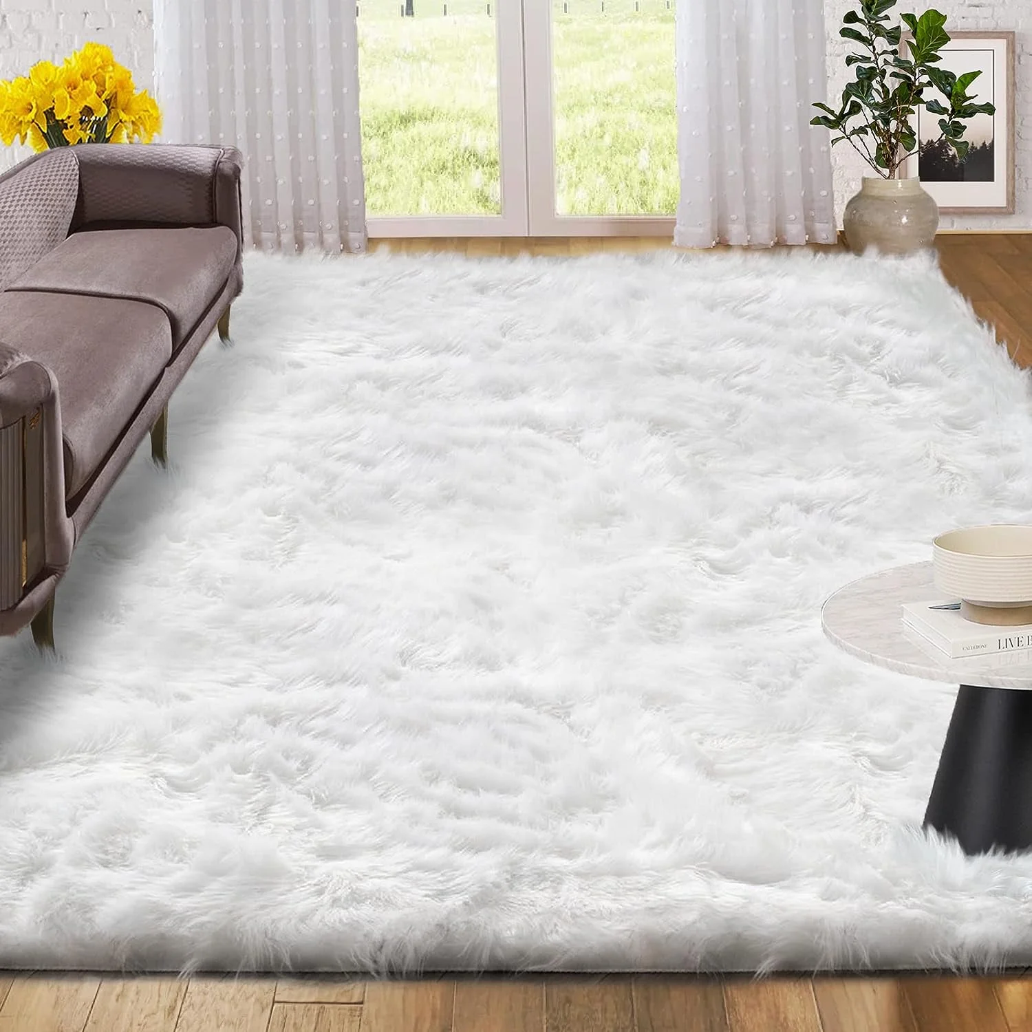 Sanmadrola Faux Sheepskin Area Rugs Fluffy Shaggy Rug Ultra Soft Faux Fur Carpets Rug Fluffy Washable Rug for Bedroom, Nursery Room