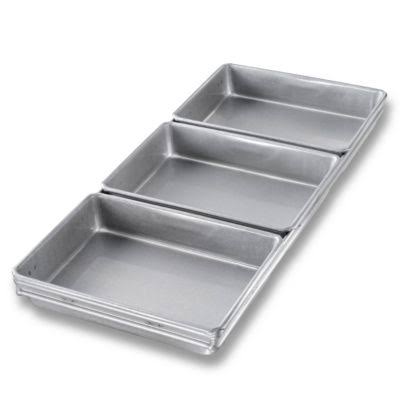 Chicago Metallic 41695 Glazed Cinnamon / Package Roll Pan