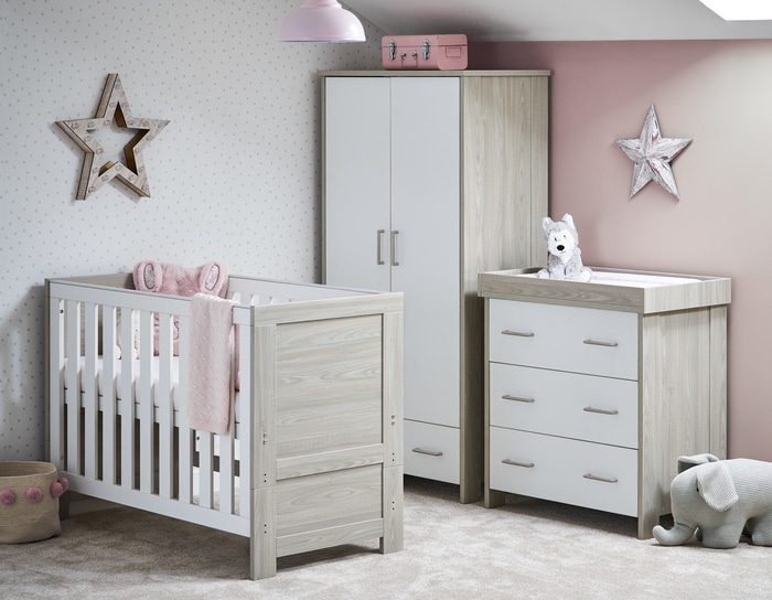 Obaby 4 in 1 Nika 4 Piece Nursery Room Set – Grey Wash/White