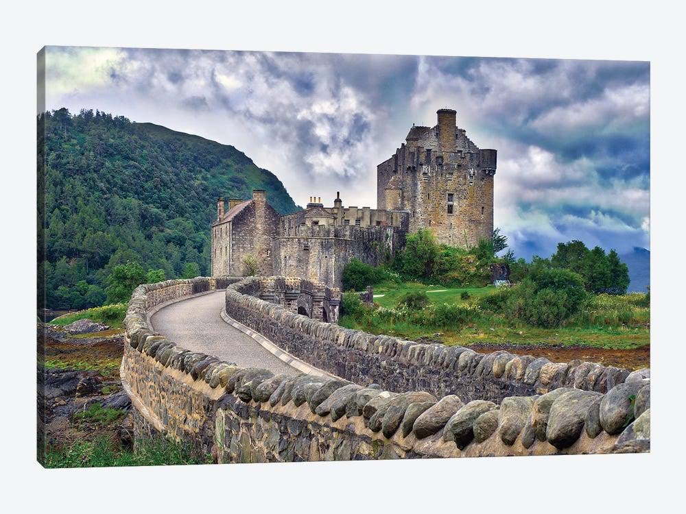 Eilean Donan Castle Canvas Artwork Print by Zoe Schumacher ( Architecture u003E Castles u0026 palaces art)