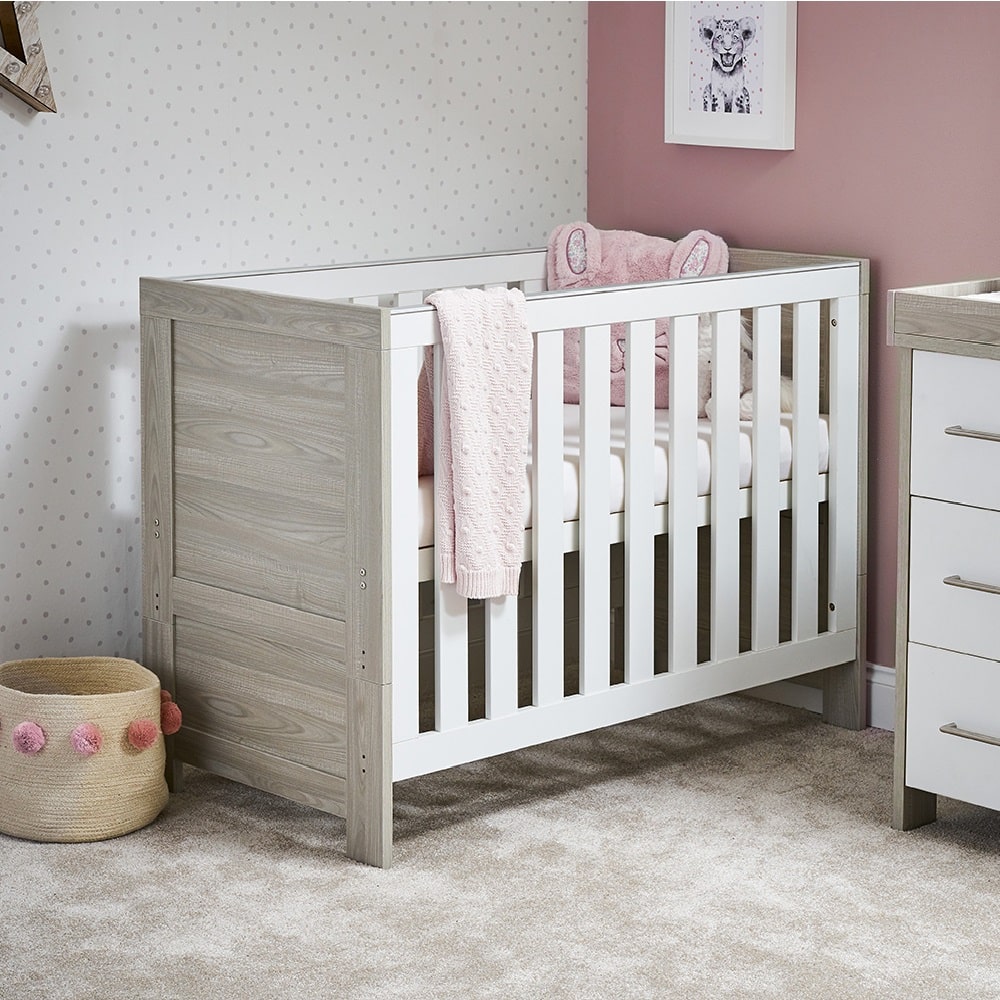 Obaby Nika 4 in 1 Cot Bed – Grey Wash/White