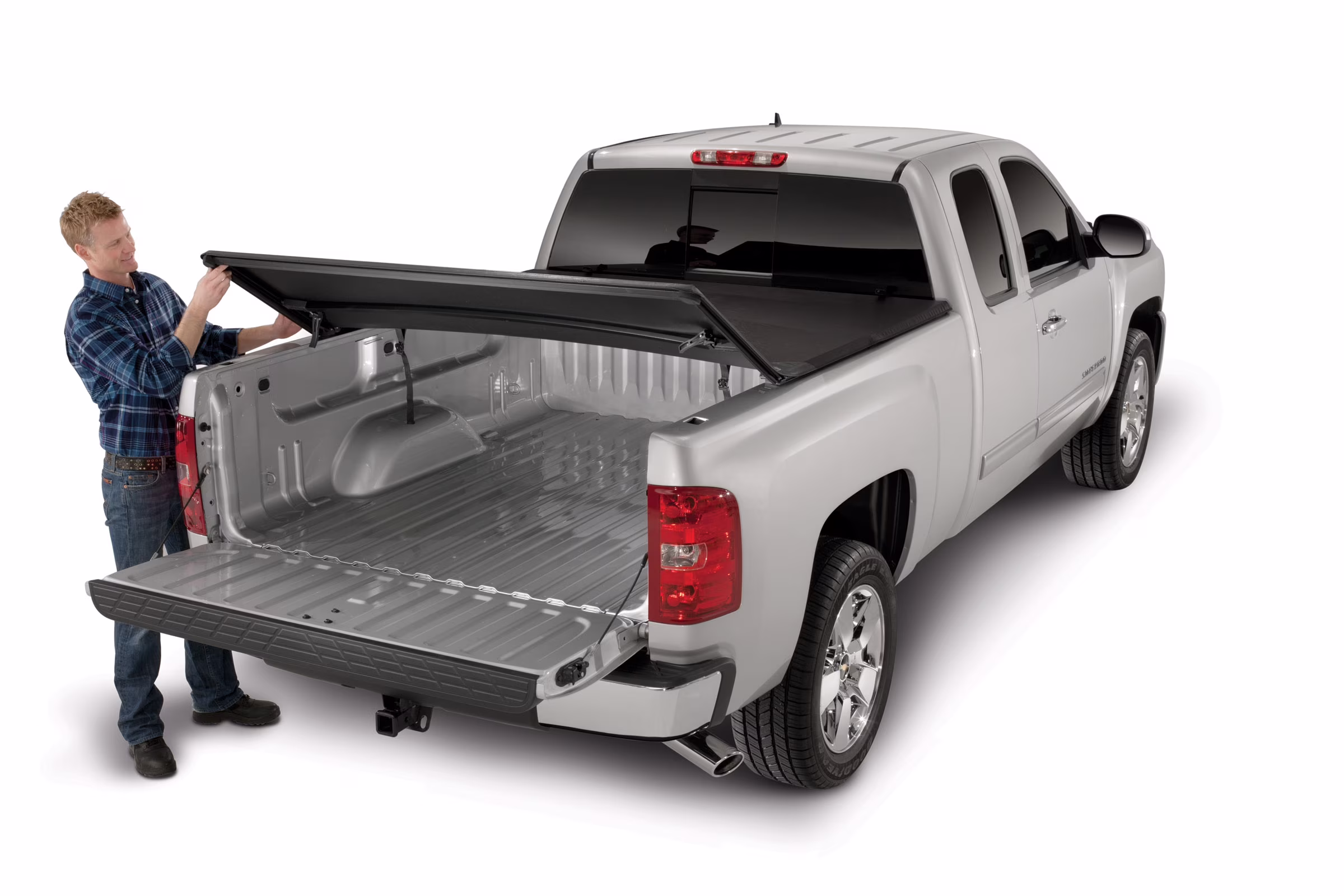 TFX Tonneau TFX5010 Soft Tri-Fold Tonneau Cover for 2016 Plus Toyota Tacoma 6 ft. Bed