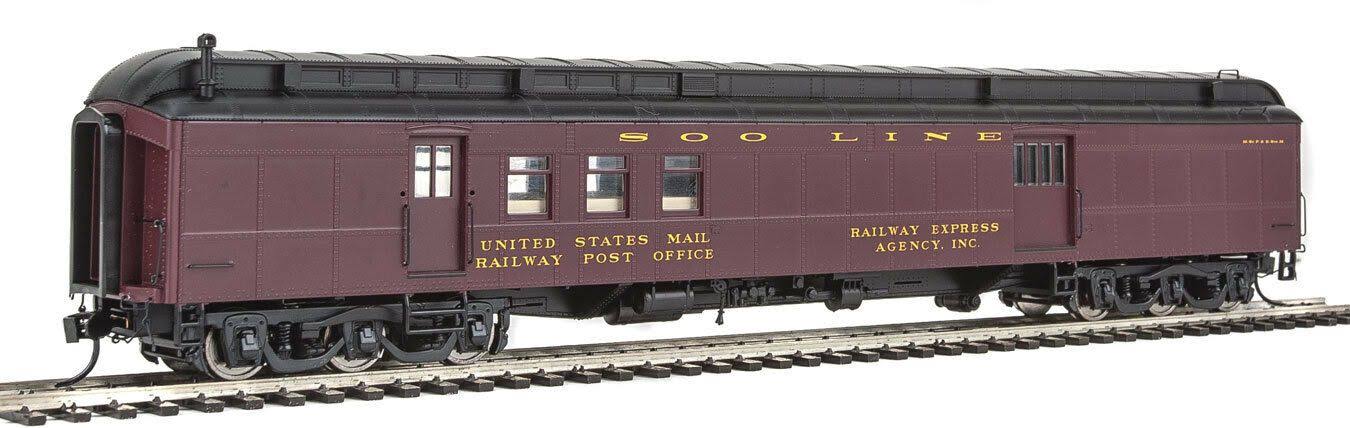 Scale: HO - 70& Heavyweight Railway Post Office - Baggage Car - Ready to Run -- Soo Line (Clerestory ROOF, Maroon, Black)