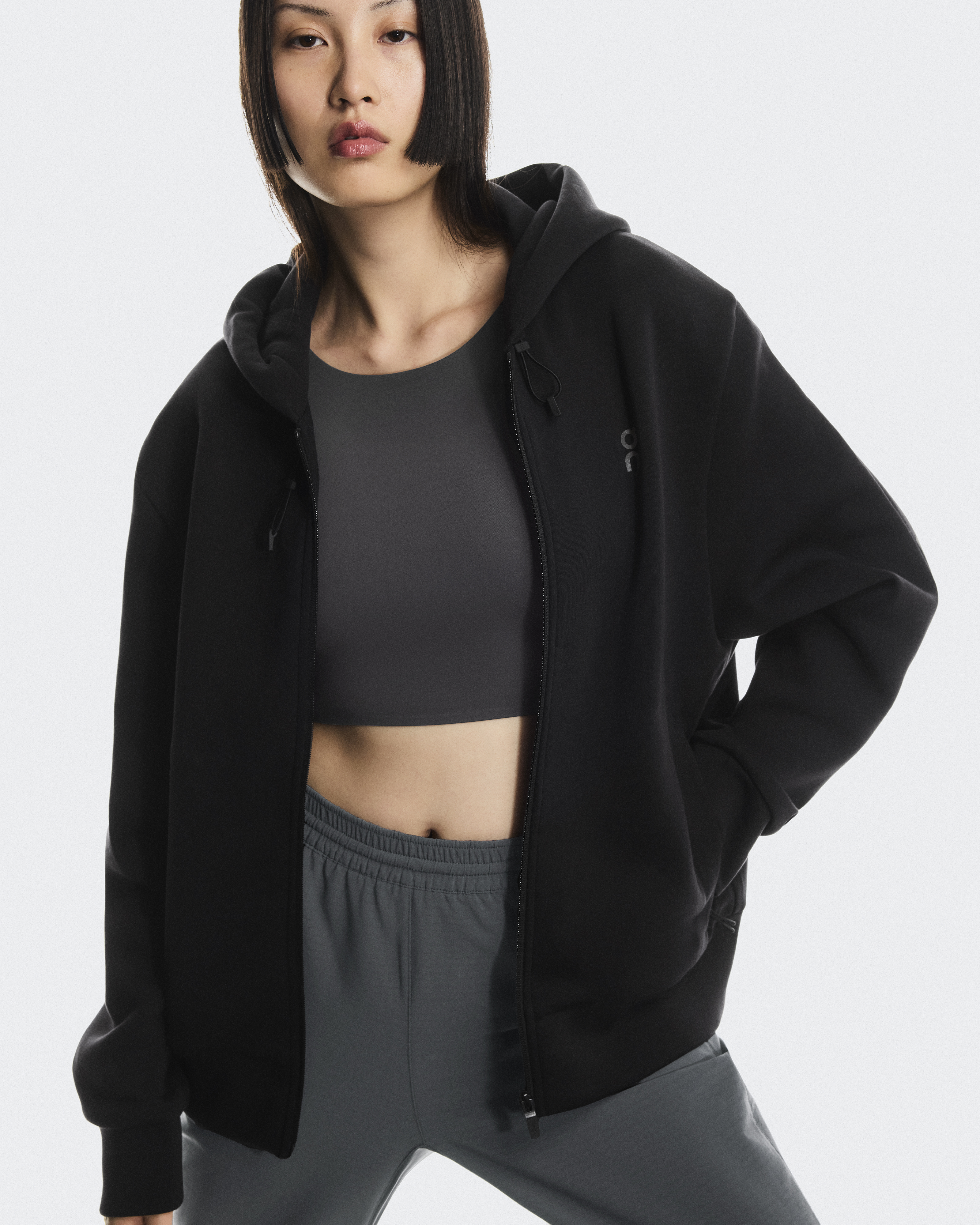 Focus Tech Zip Hoodie - Black