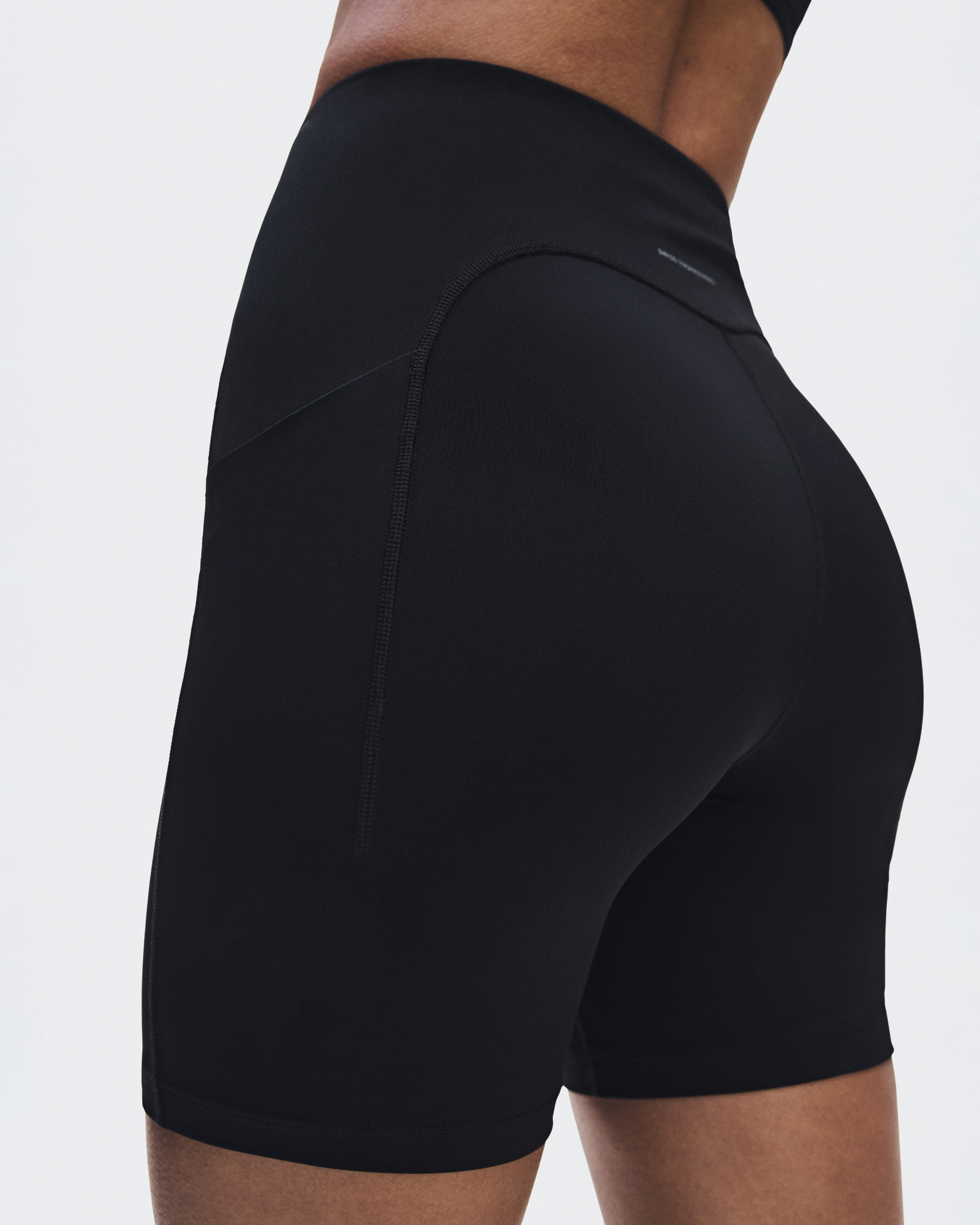 Train Tights Short 6" - Black