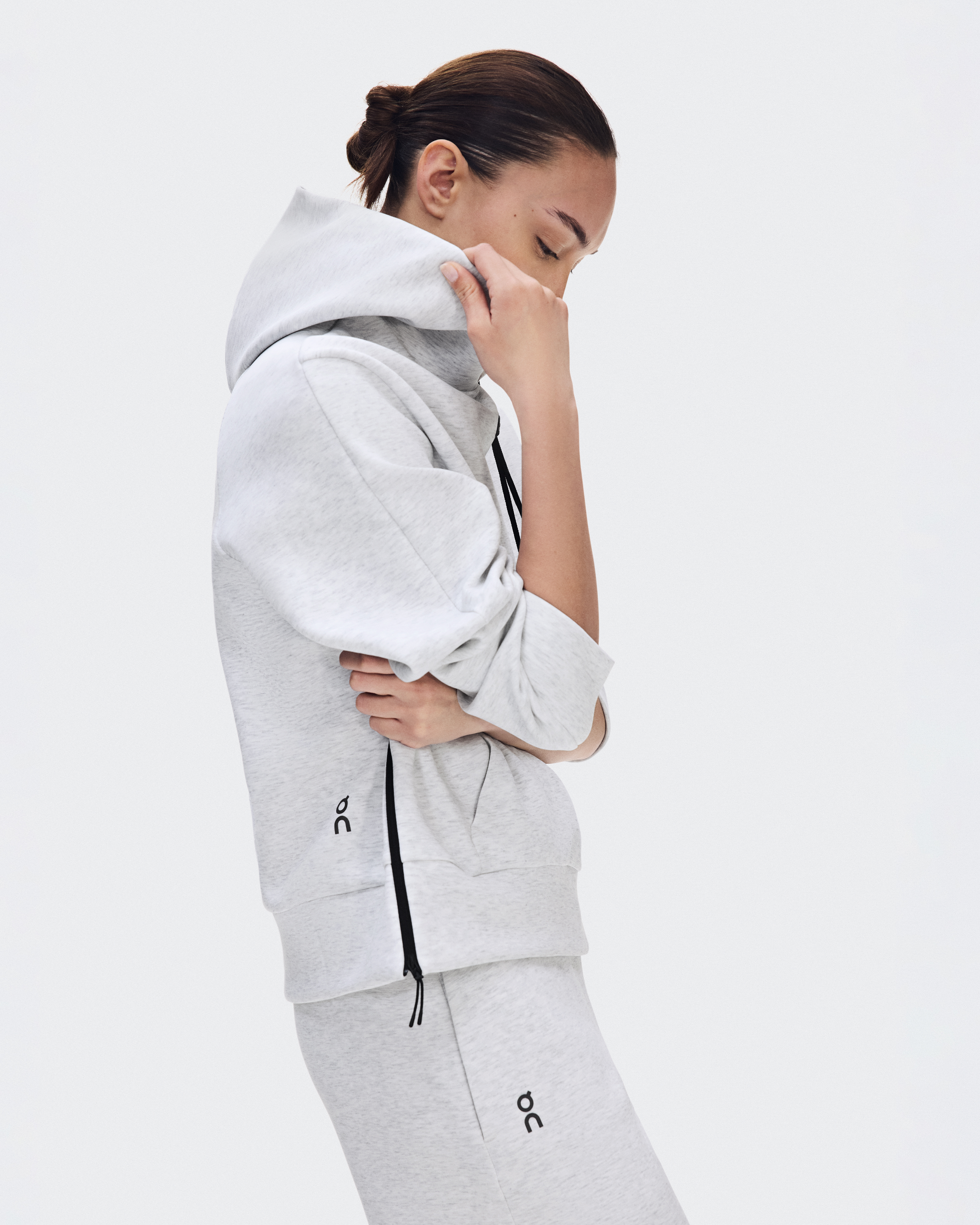 Focus Tech Hoodie - Crater
