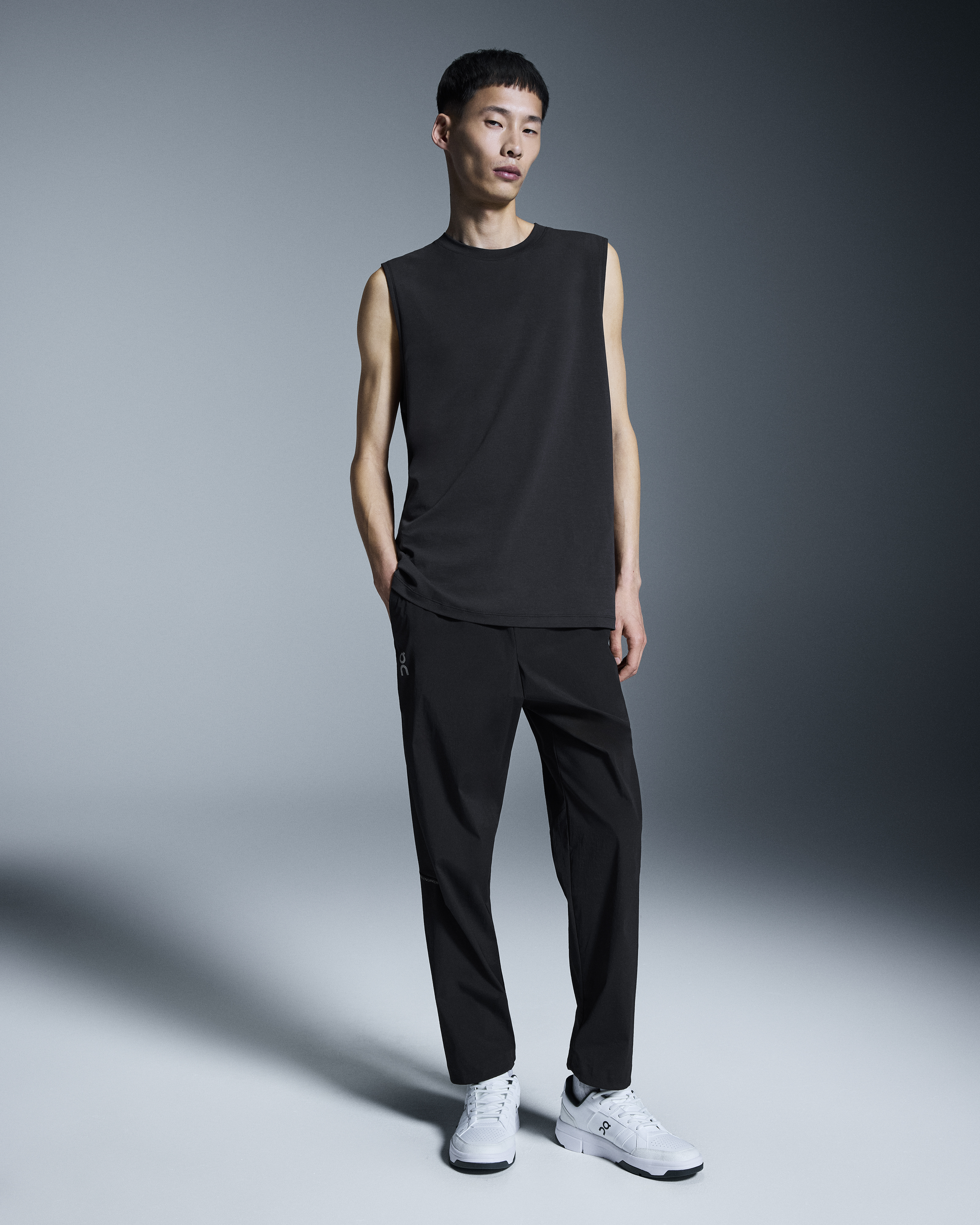 Focus Tank - Black