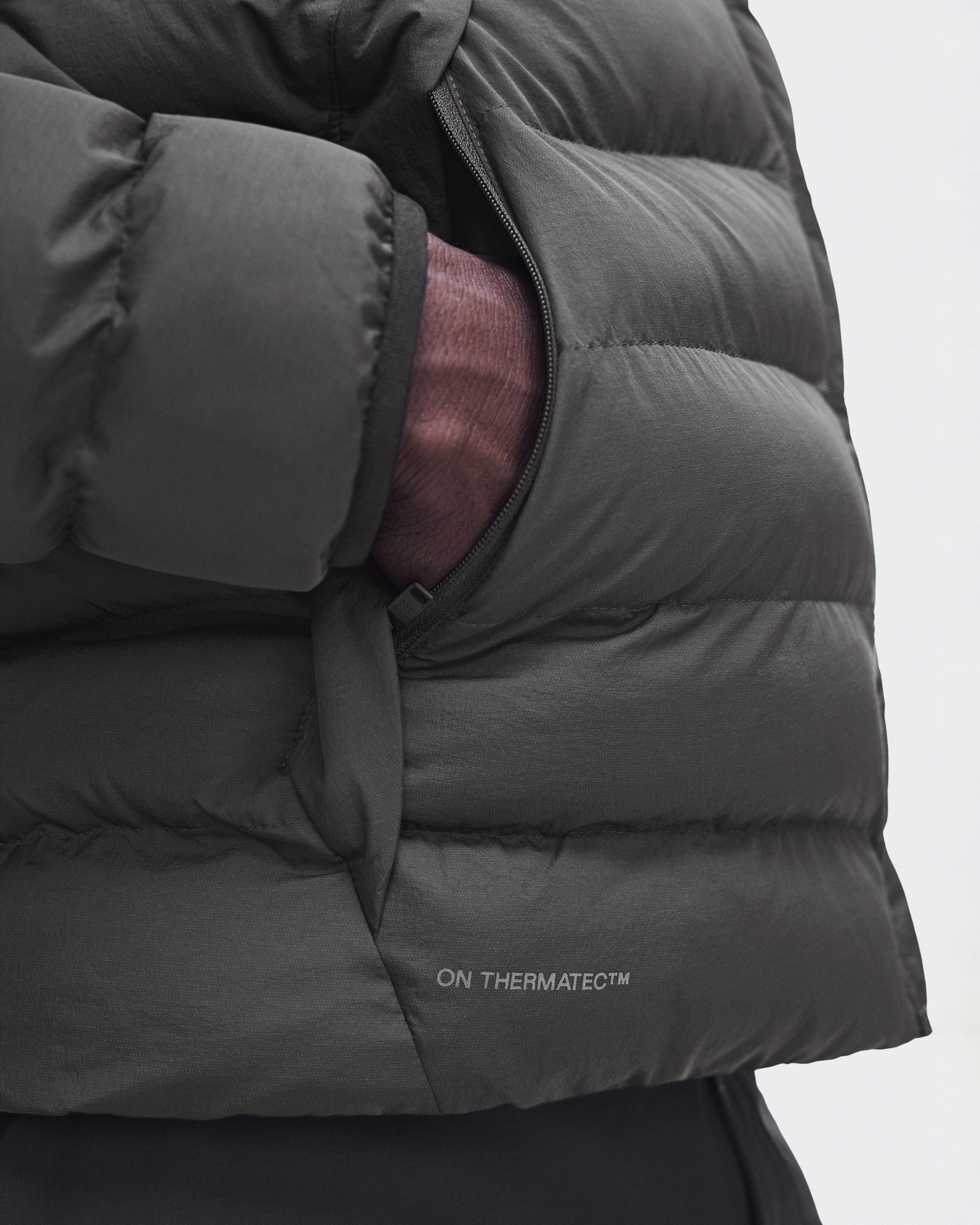 Ascent Puffer Jacket - Espresso