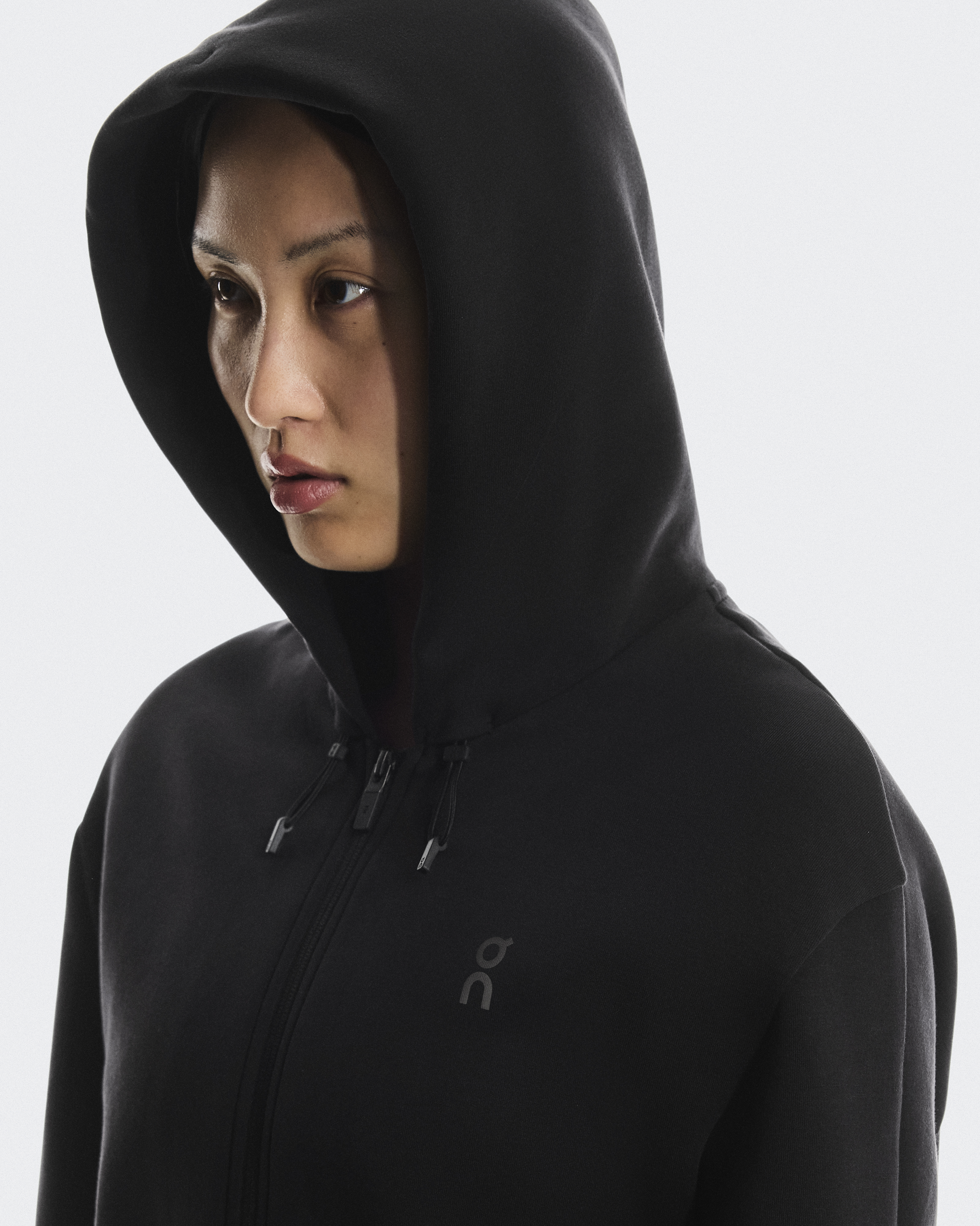 Focus Tech Zip Hoodie - Black