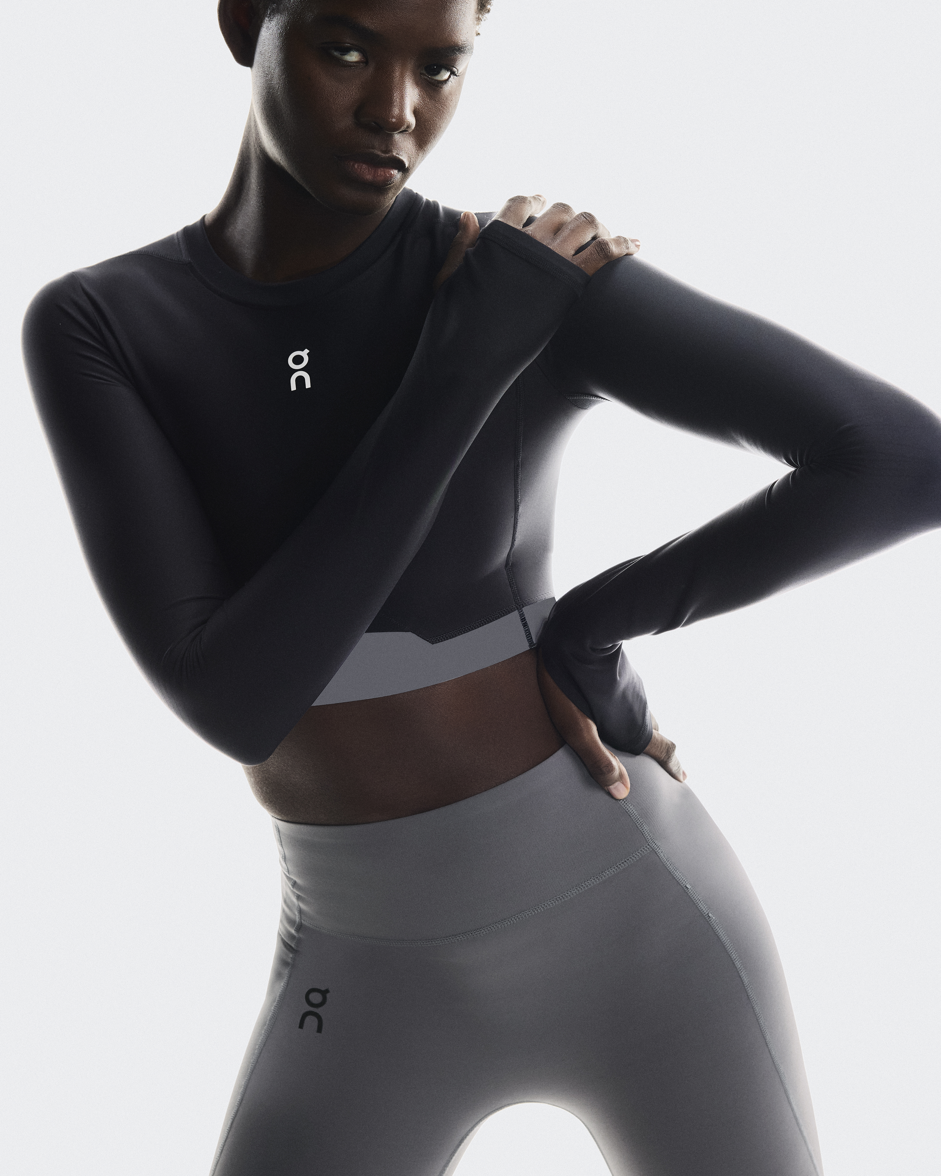 Train Long Sleeve Crop - Black