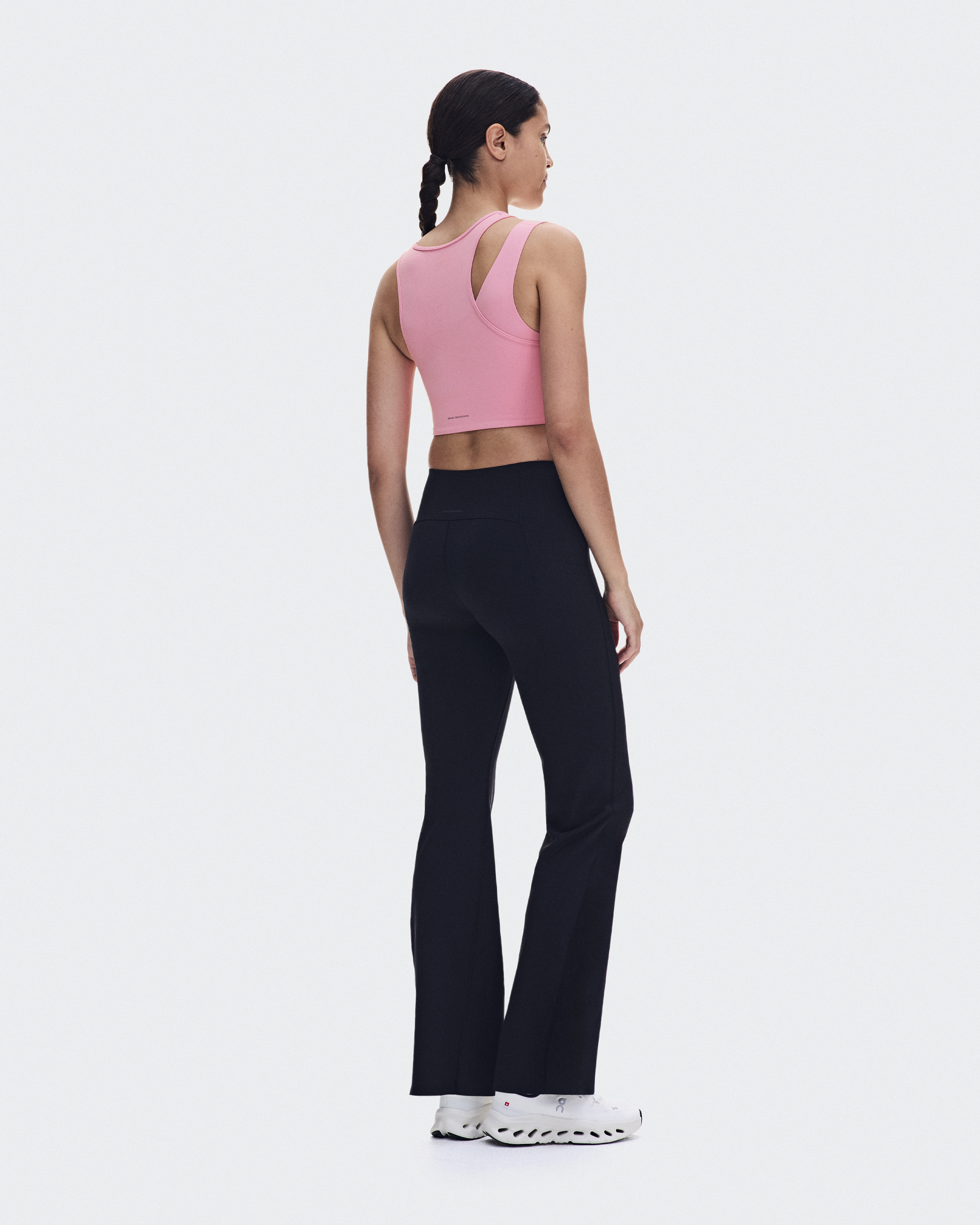 Studio Asymmetric Crop - Magnolia