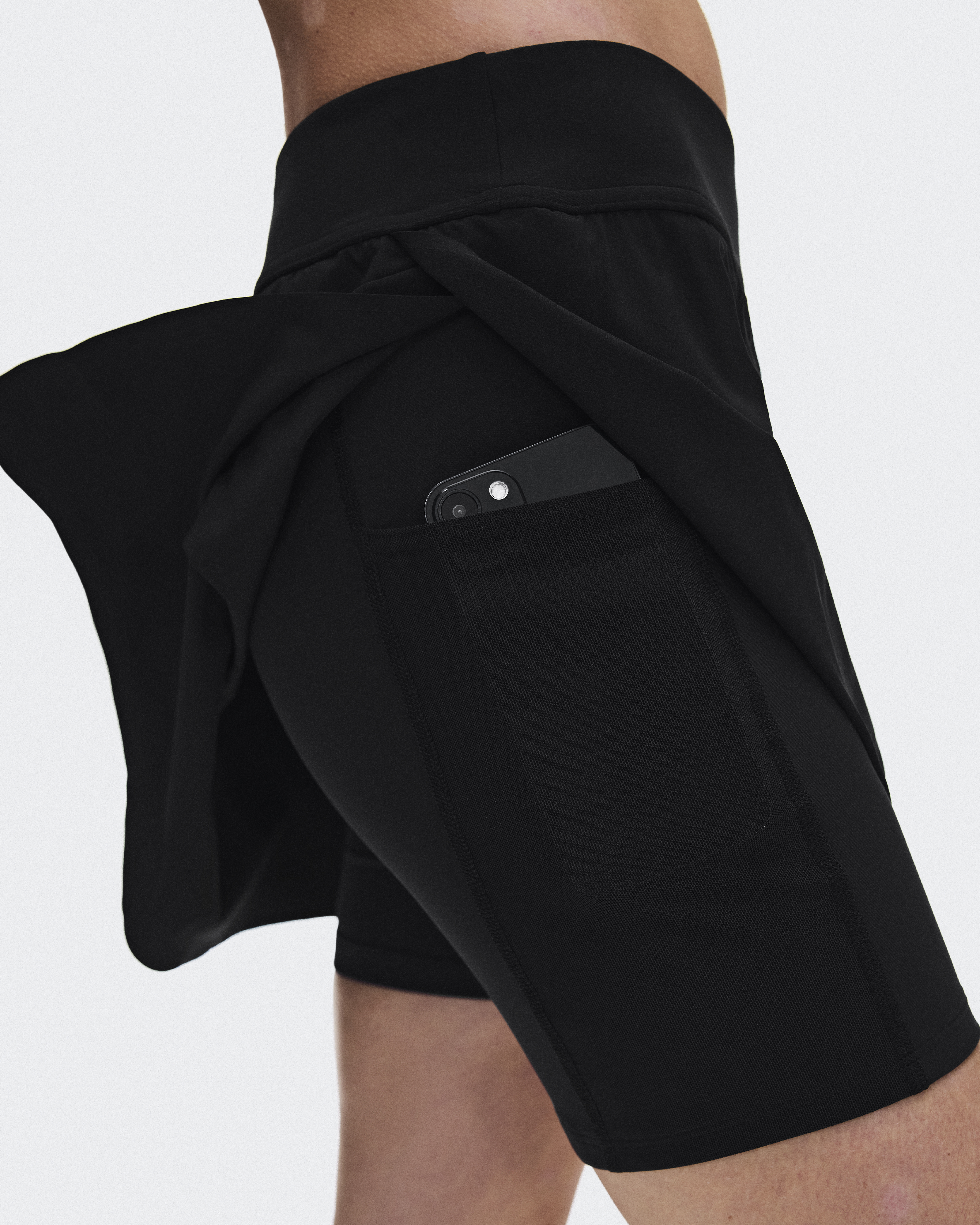 Court Skirt Split - Black