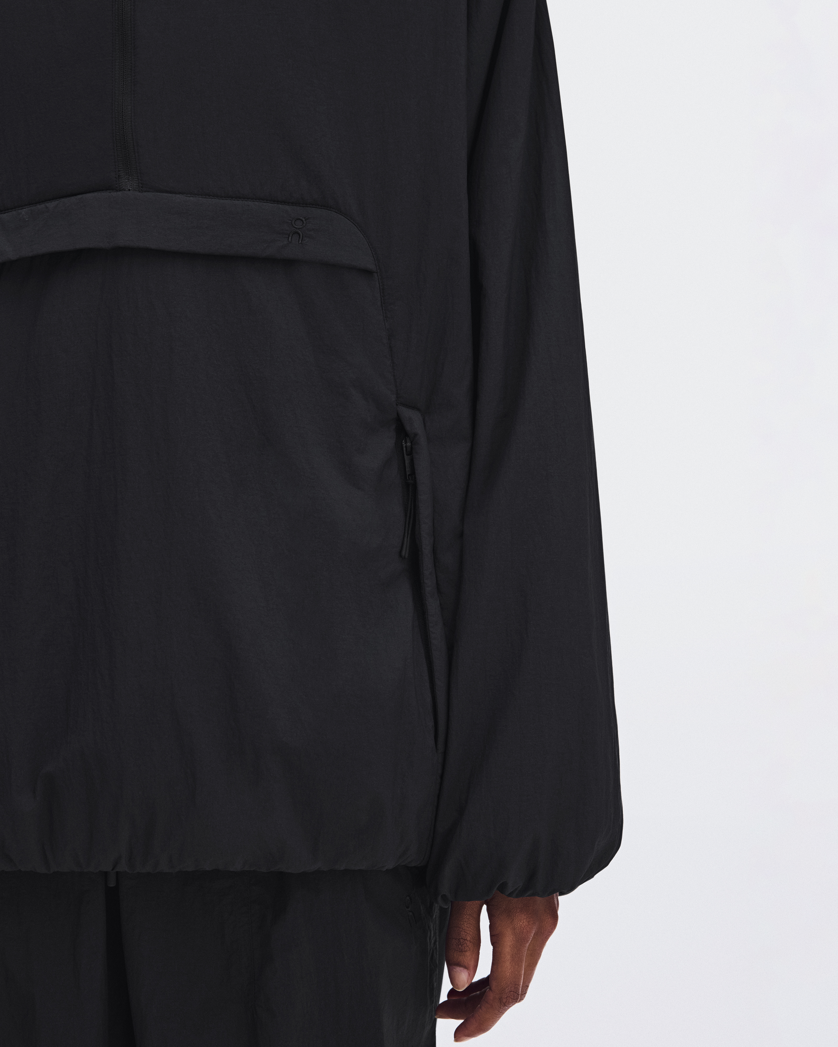 Insulated Half-Zip Anorak - Black