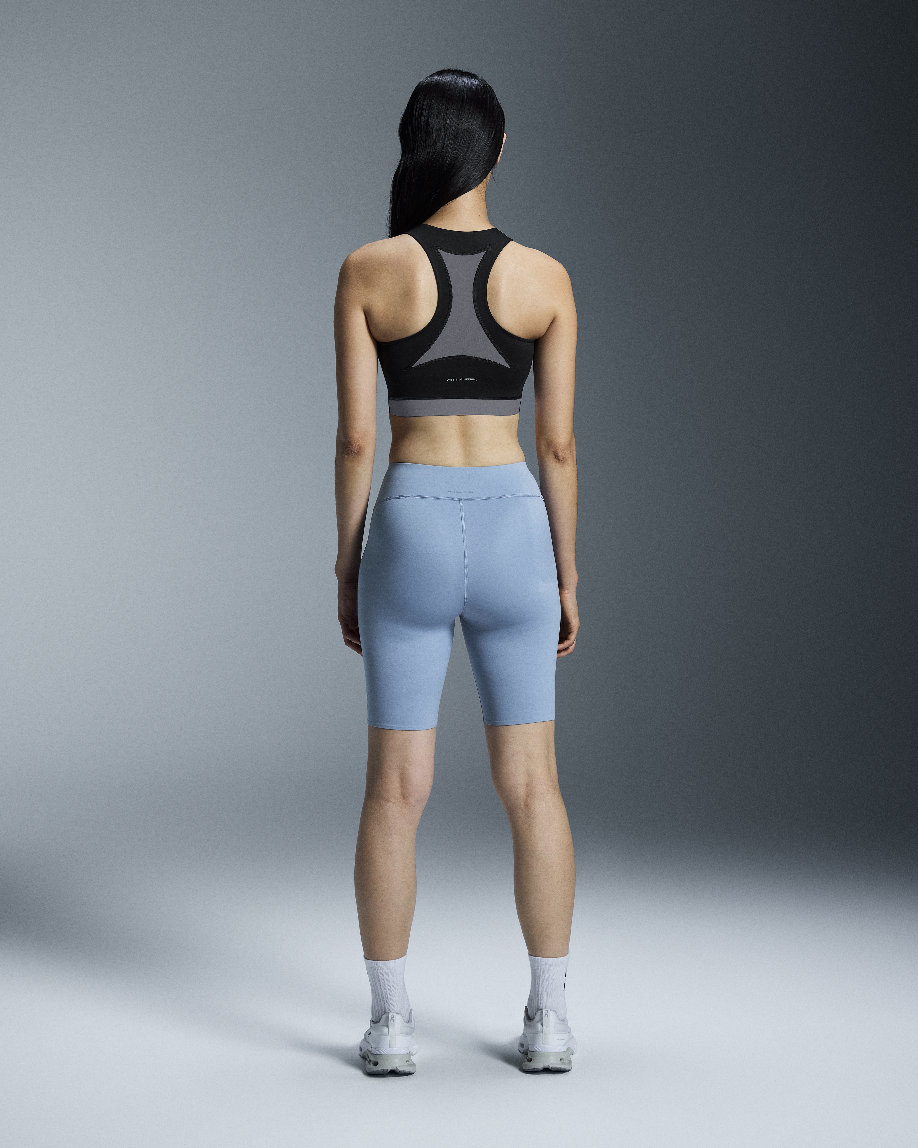 Train 2-in-1 Crop - Black
