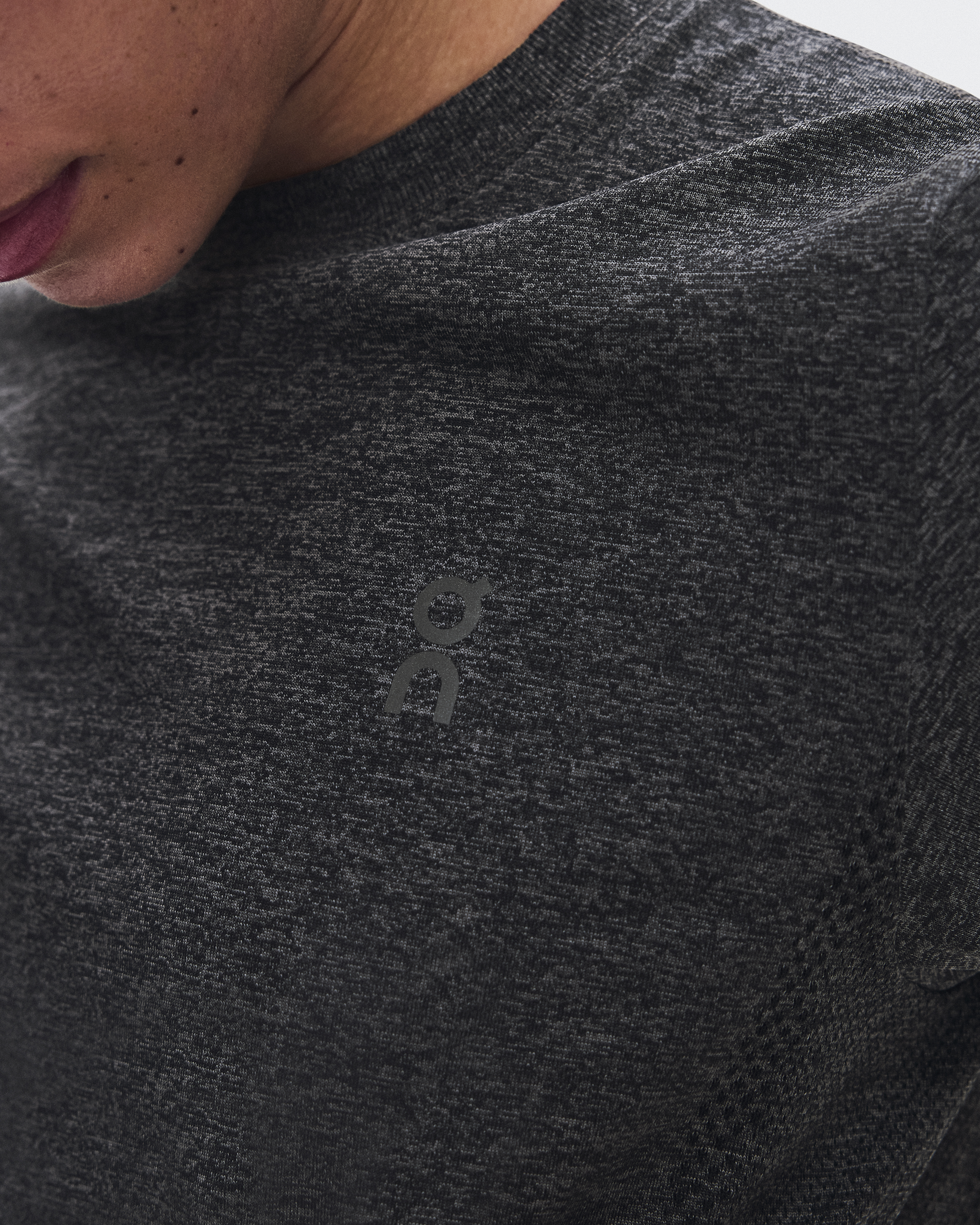 Train Flex-T Crop - Ember Heather