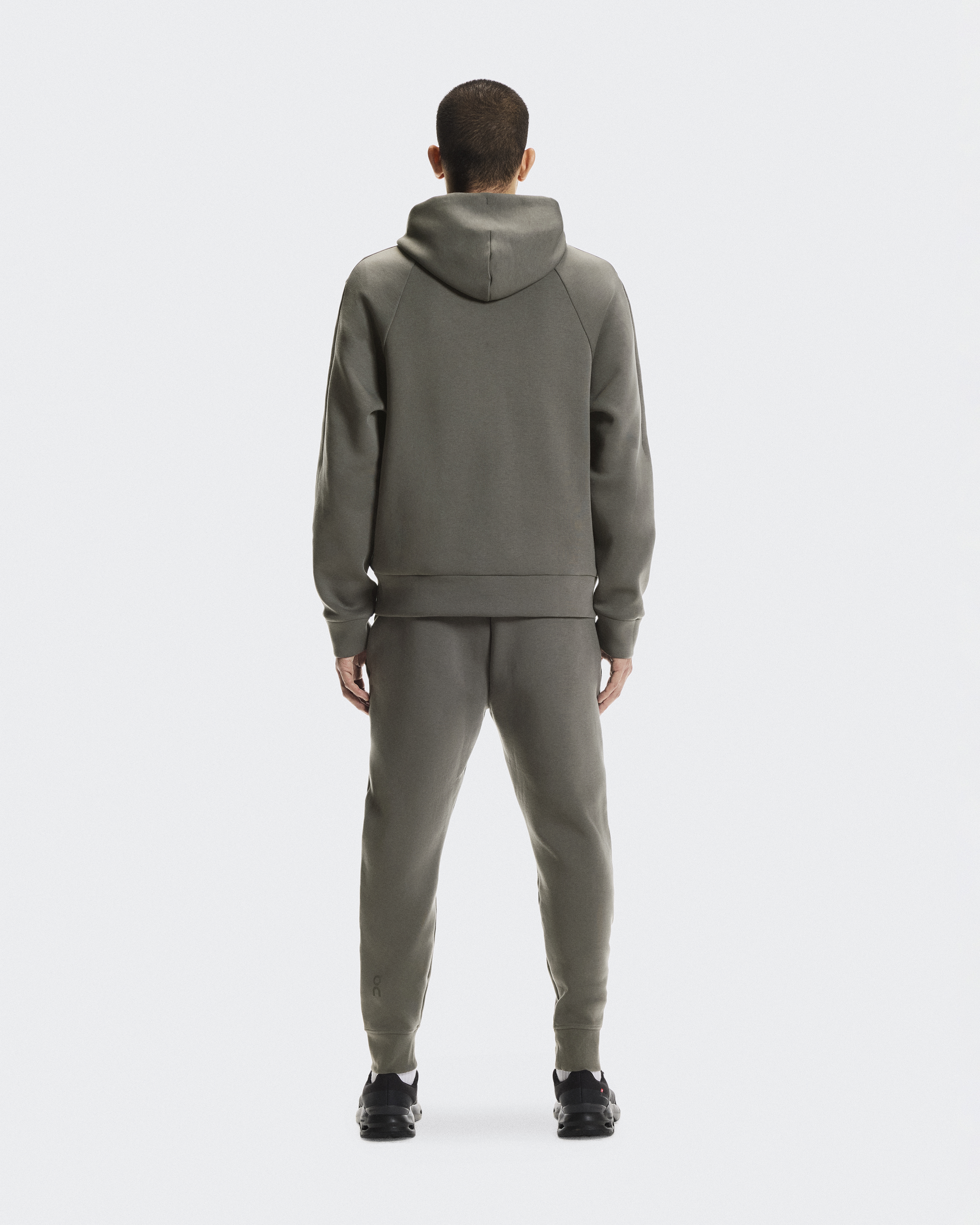 Focus Tech Sweatpants - Shadow