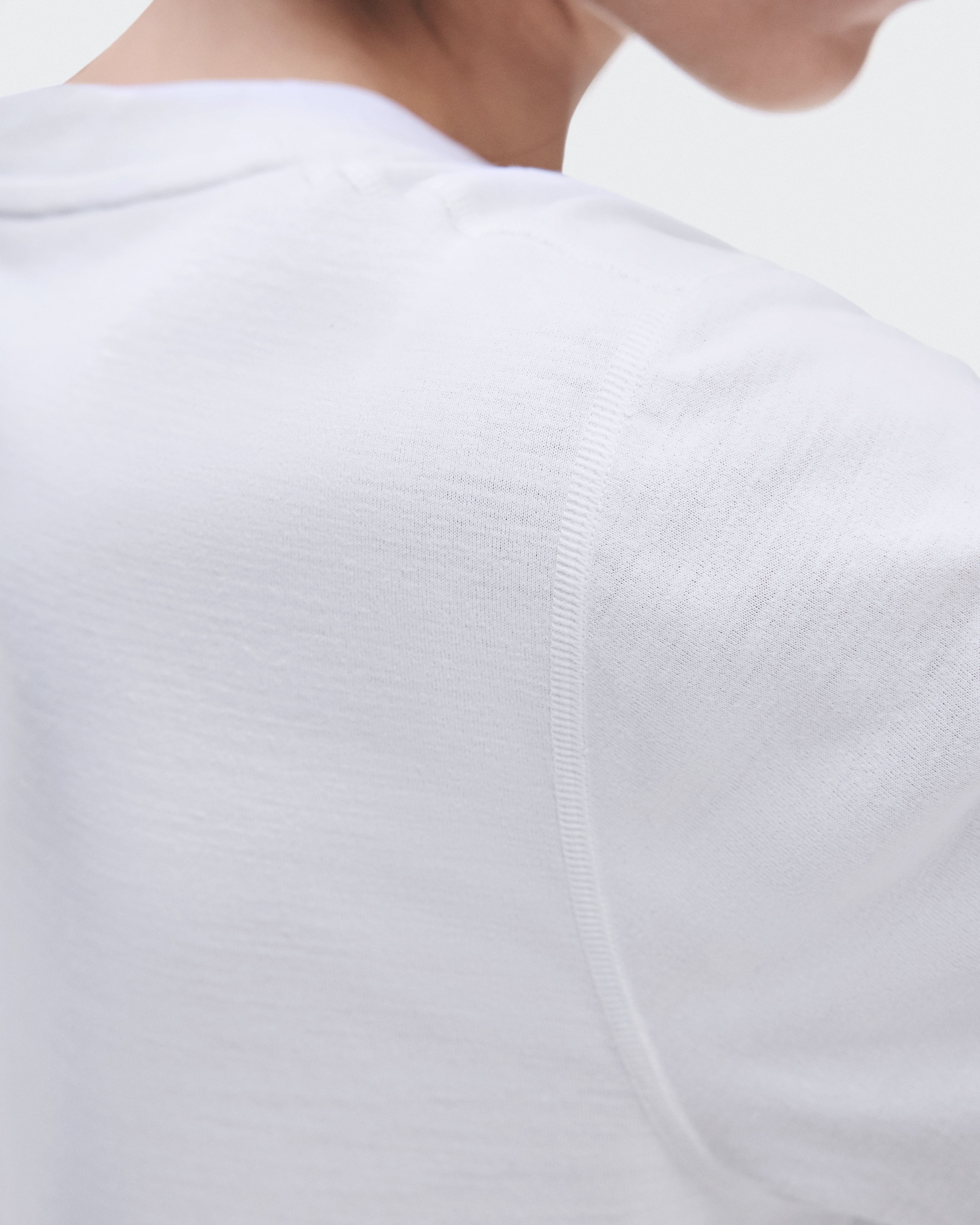 Train-T Crop - White