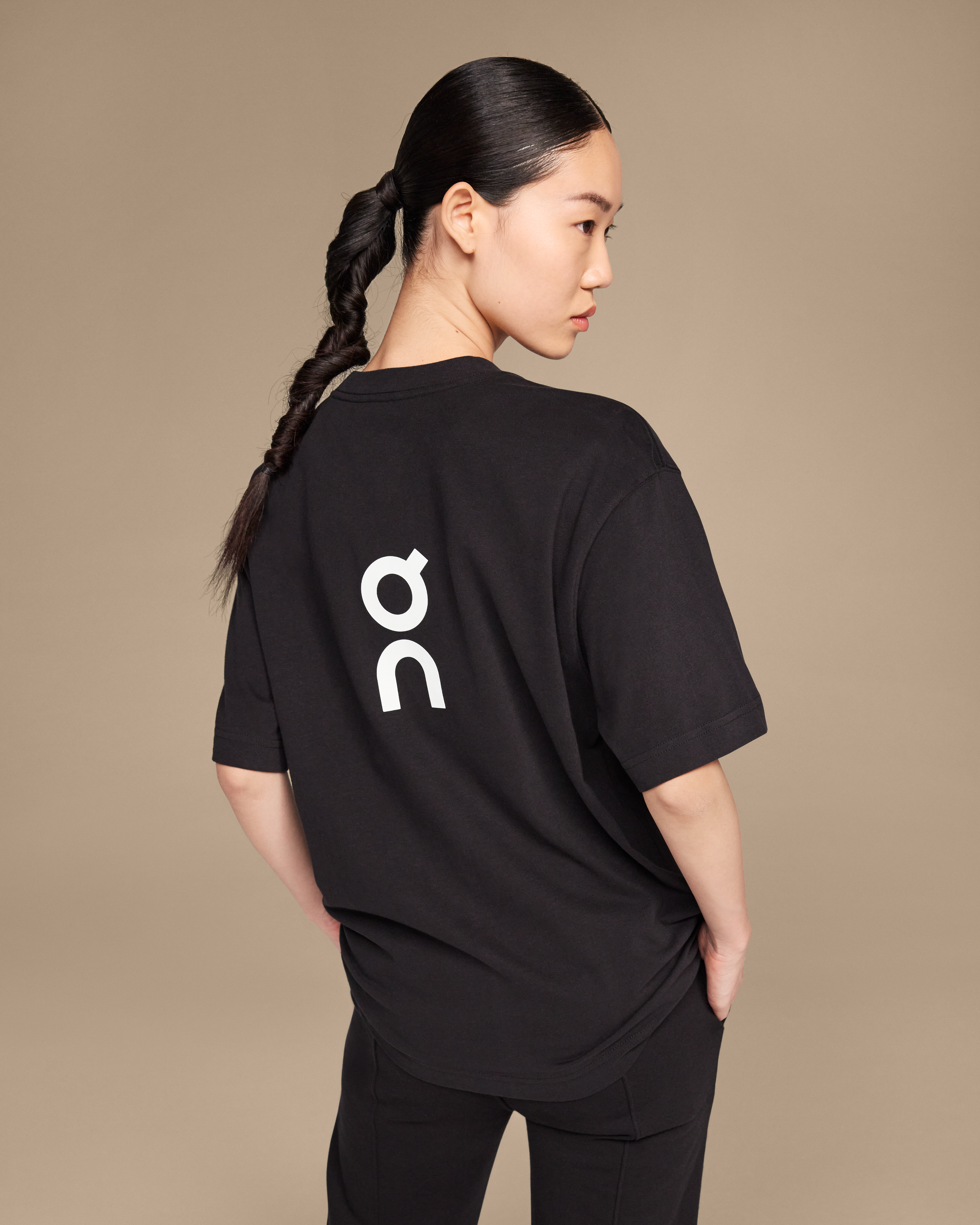 Club-T - Black