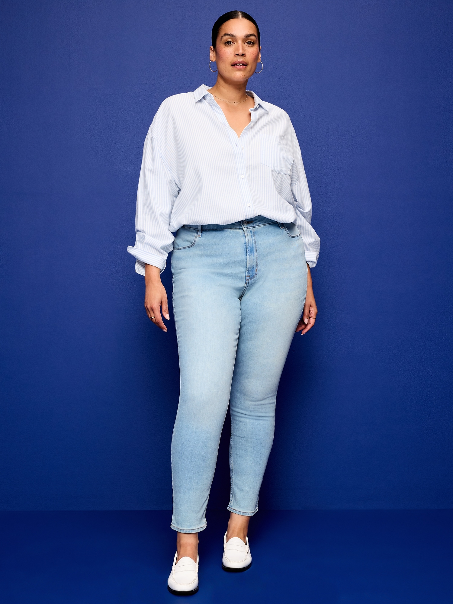 High-Waisted Wow Super-Skinny Jeans - Light Wash - image 7