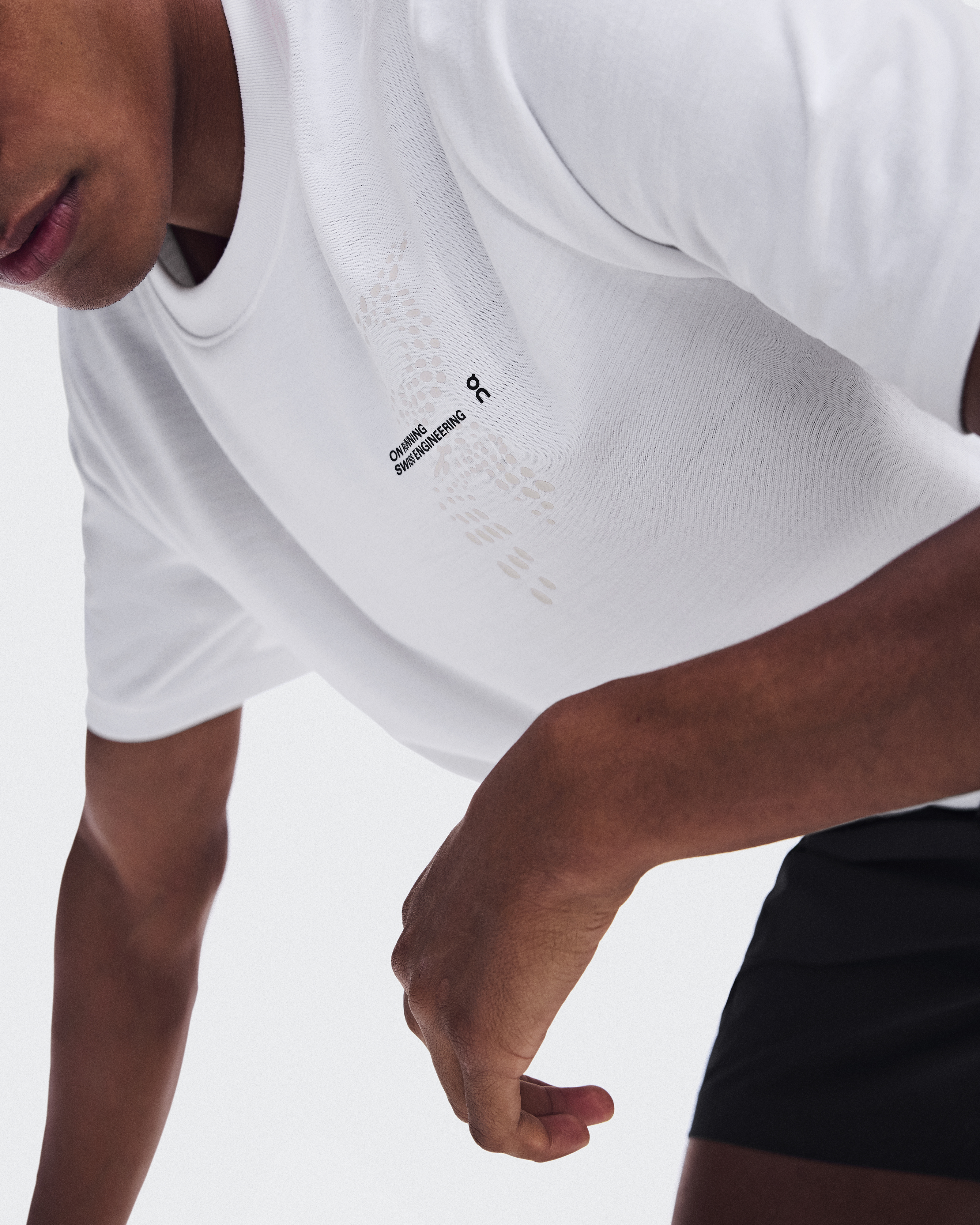 On Run-T - White