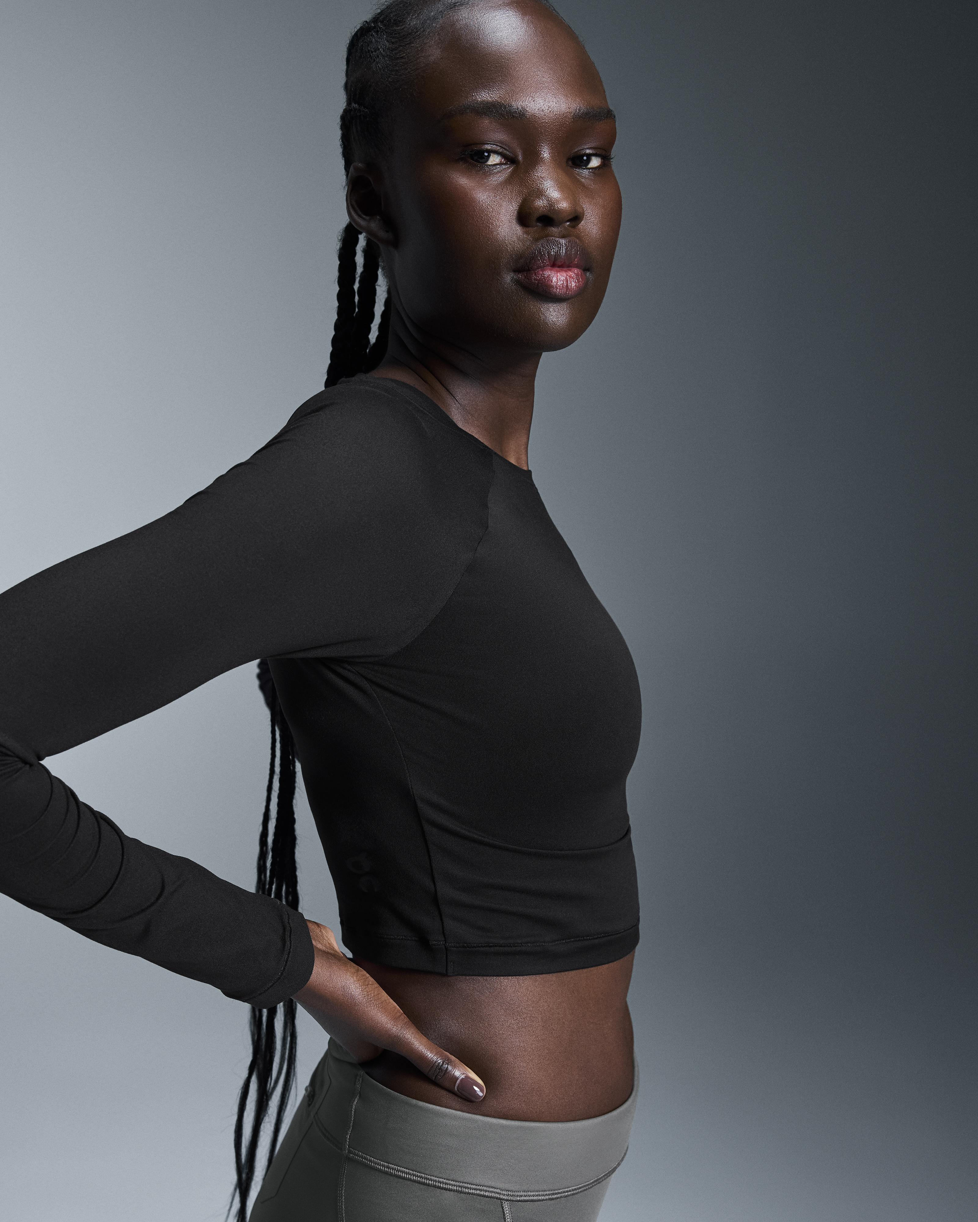 Studio Long-T Crop - Black