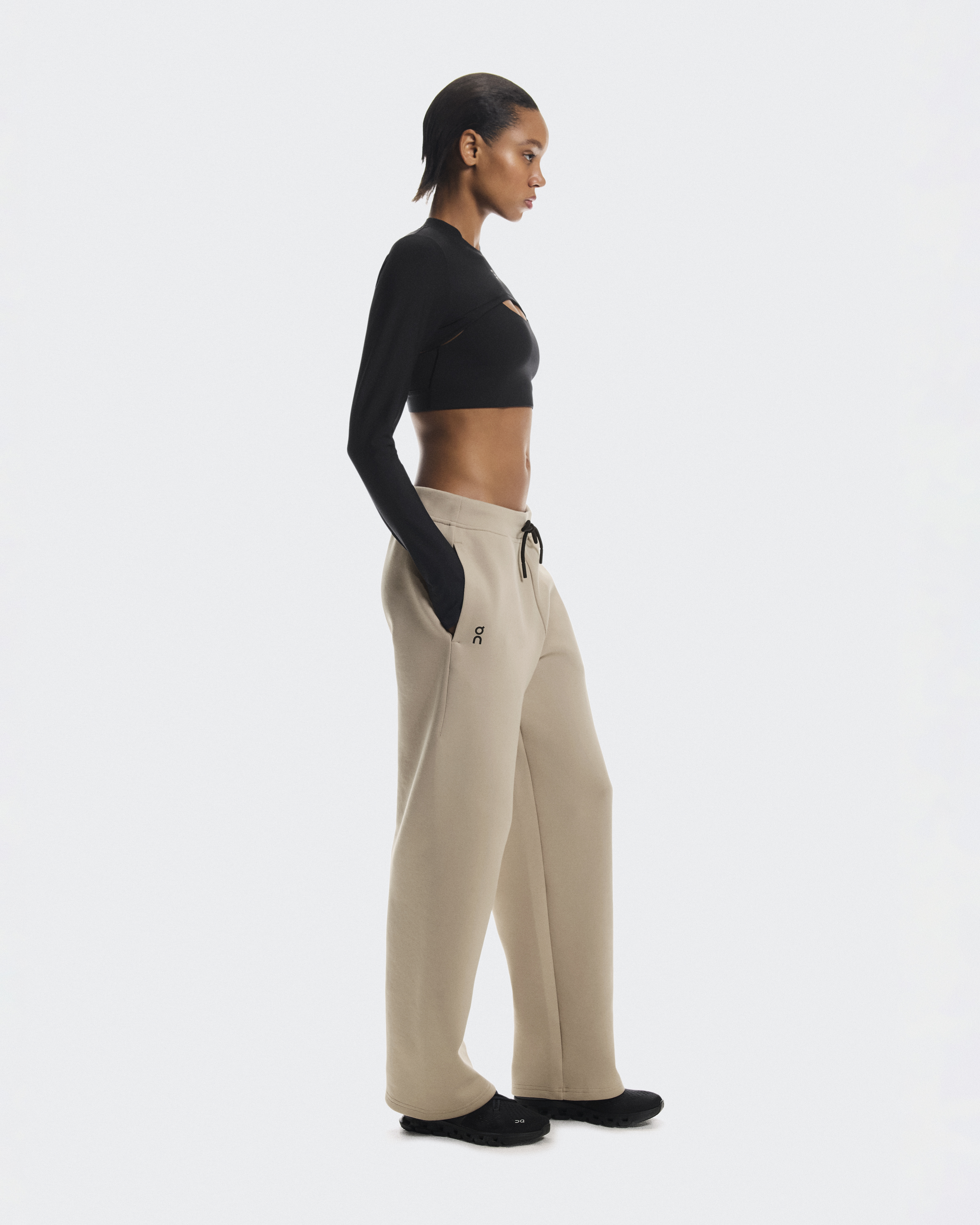 Focus Tech Sweatpants - Desert