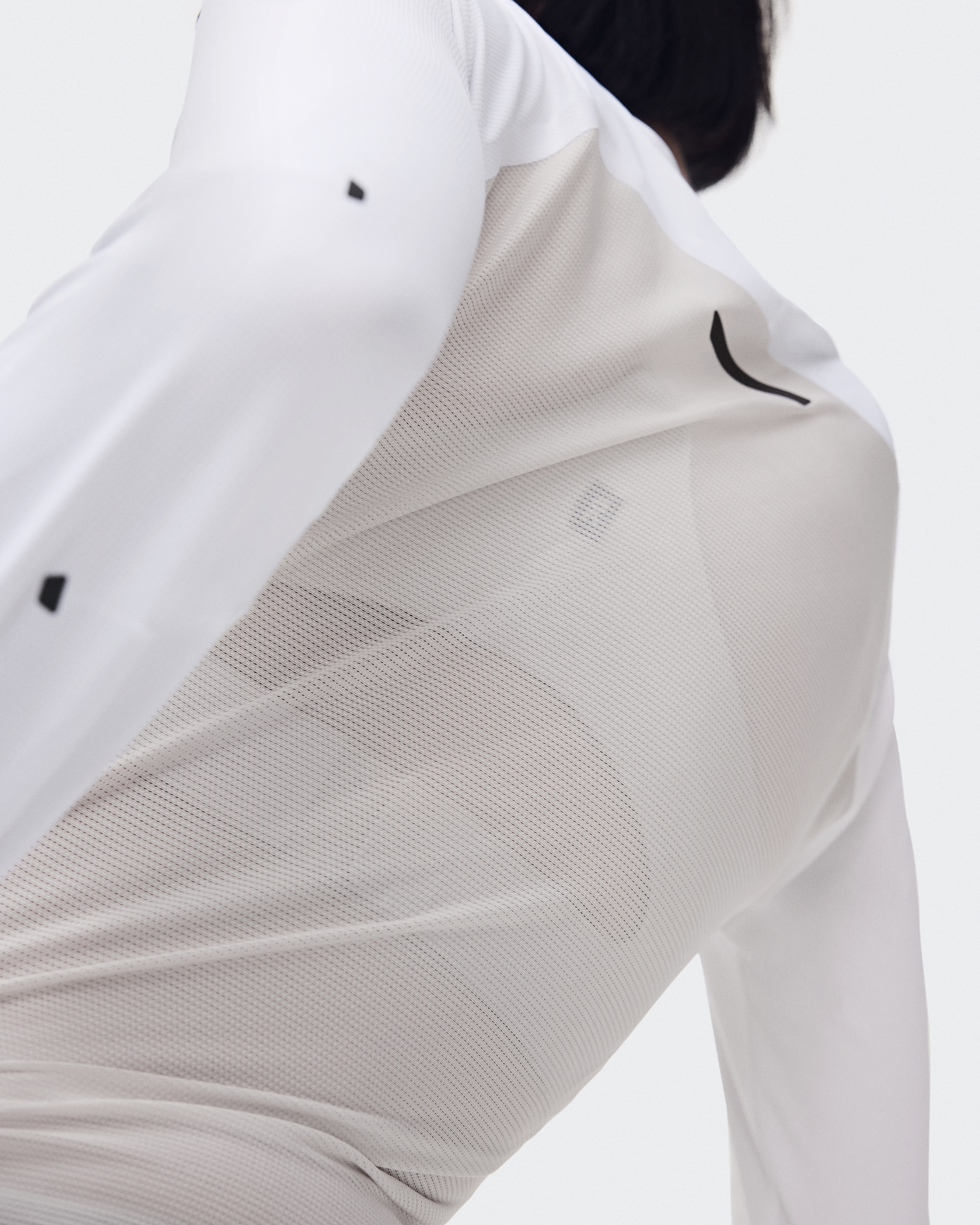 Performance Long-T - White | Silver