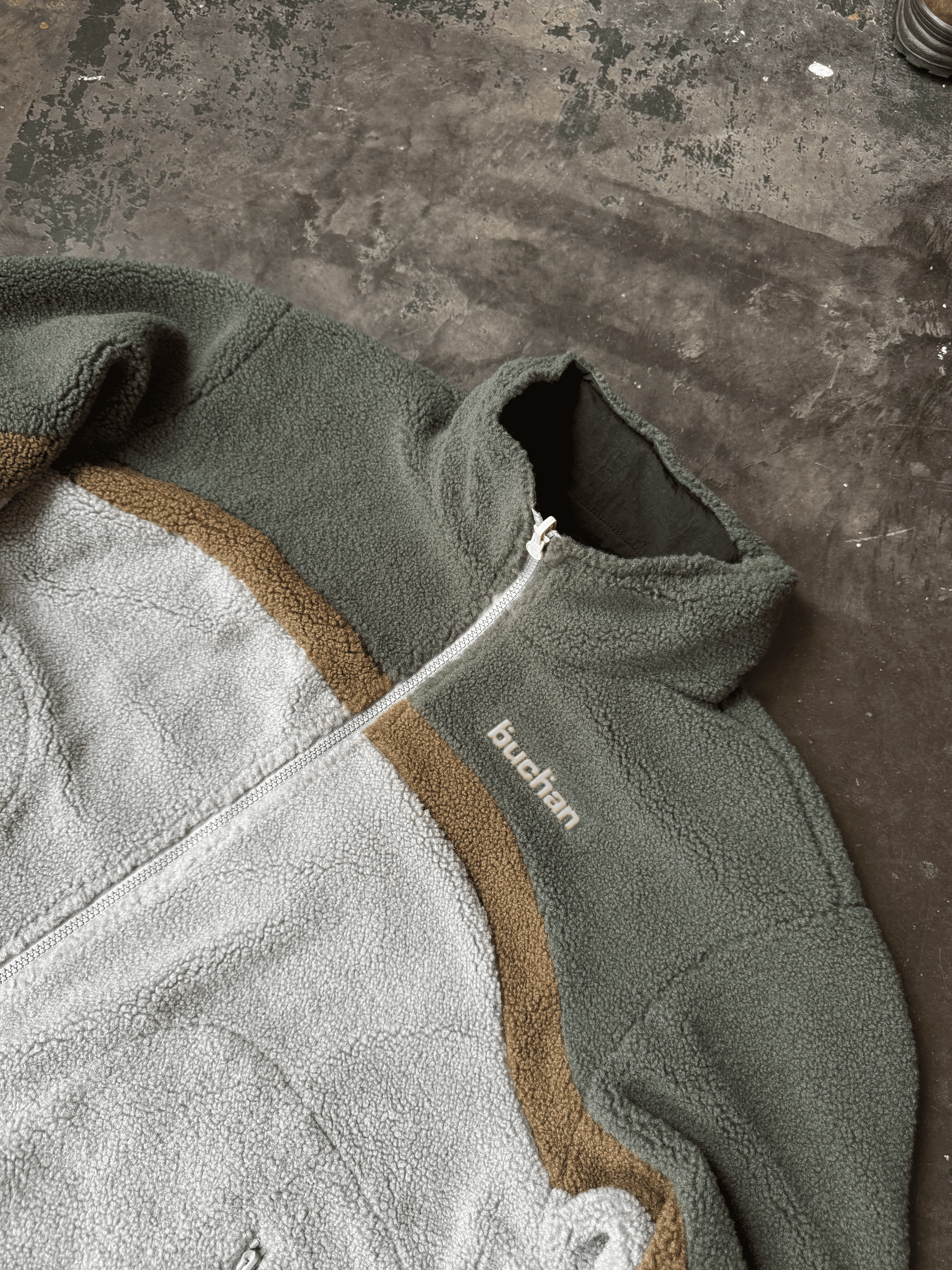 Reversible Fleece-Khaki