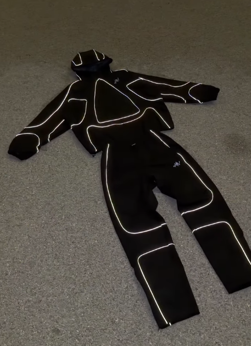 Water-Activated Leopard Waterproof Tracksuit