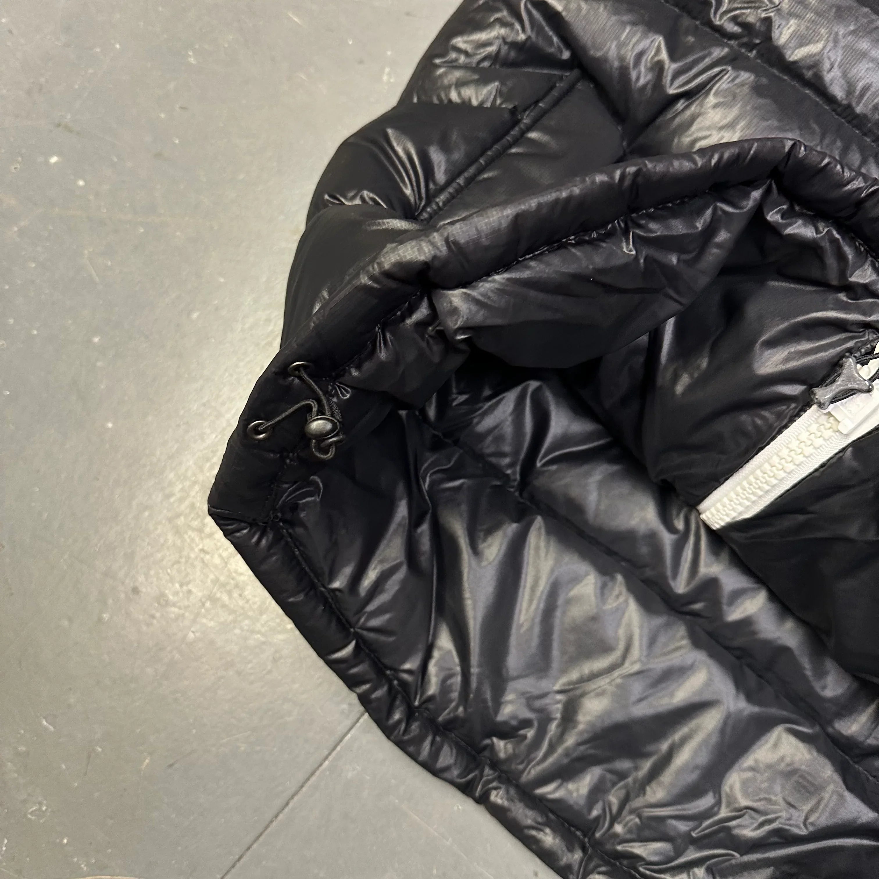 Fur Hood Puffer Jacket In Black - product image